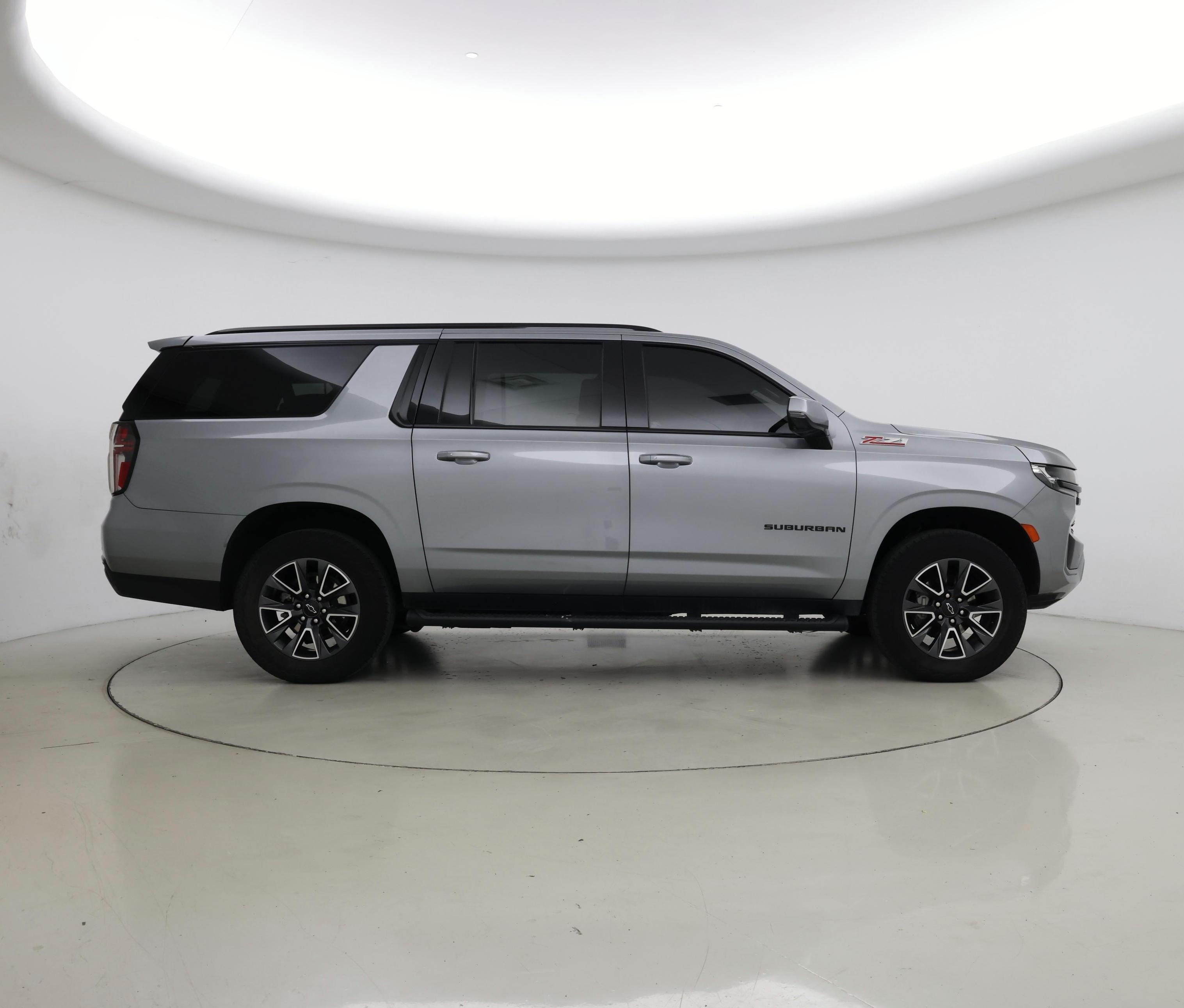 Thumbnail: 2023 Chevrolet Suburban - 7
