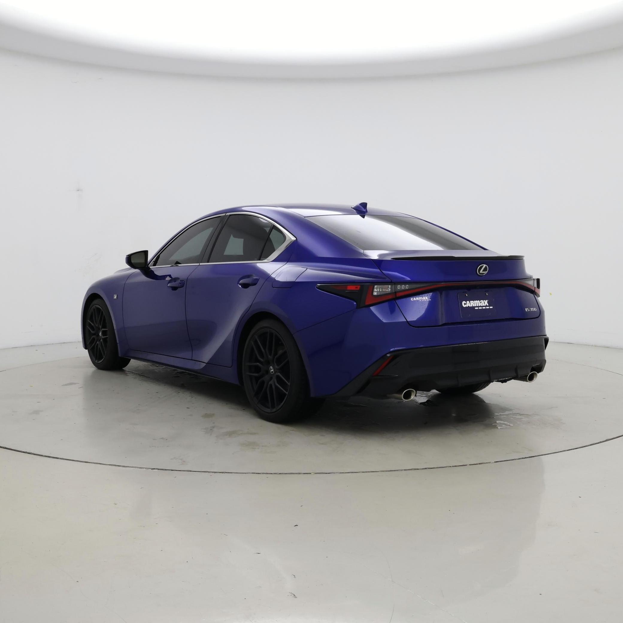 Thumbnail: 2023 Lexus IS - 2