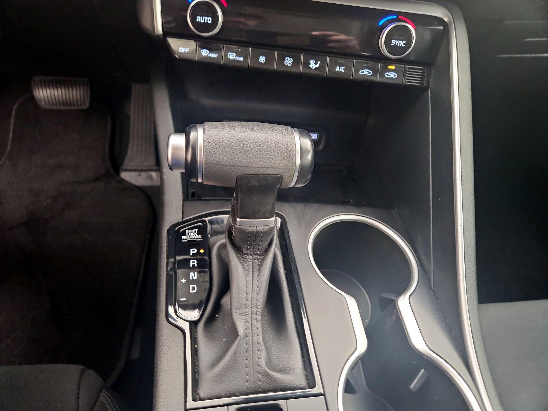Thumbnail: 2023 Kia K5 - 17