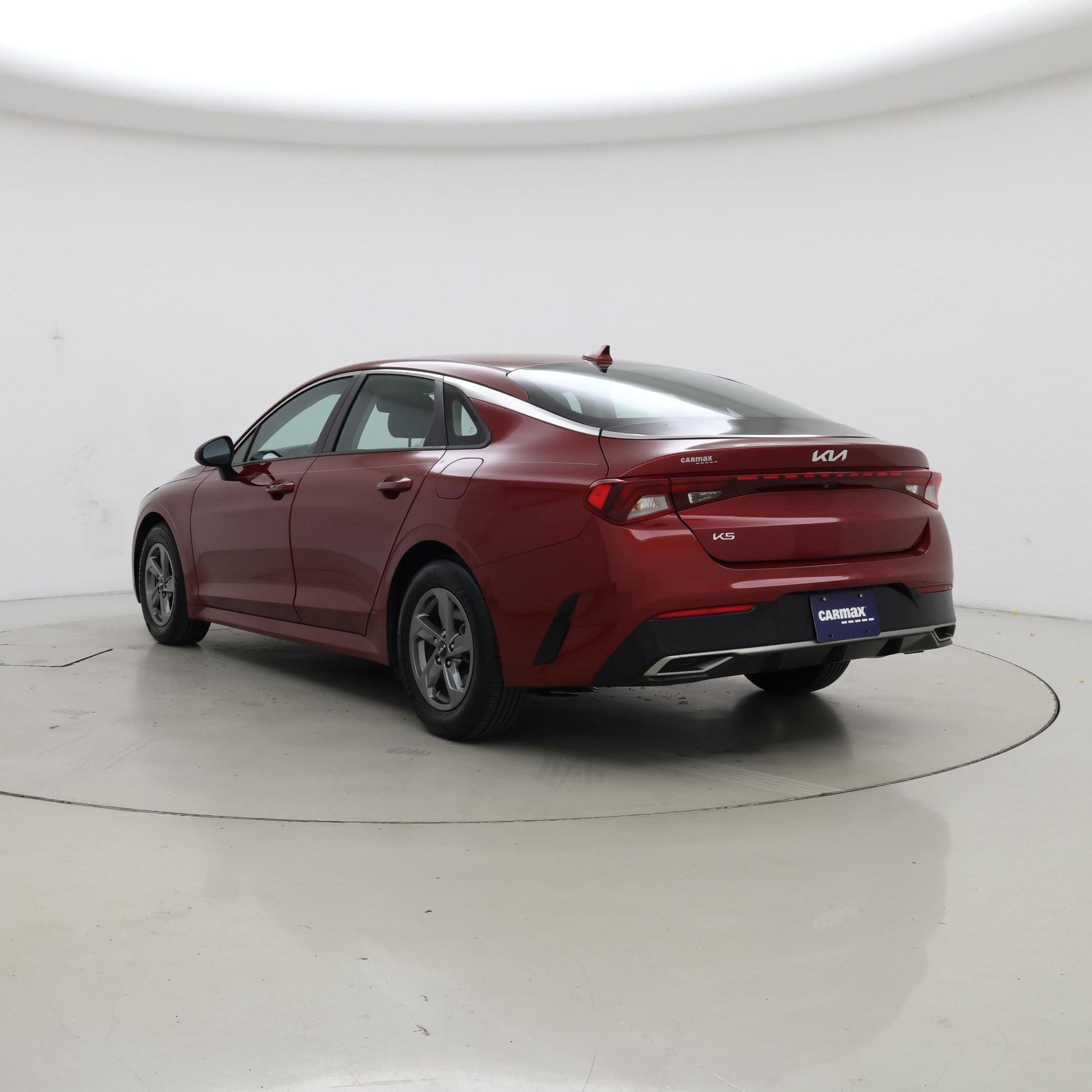 Thumbnail: 2023 Kia K5 - 2