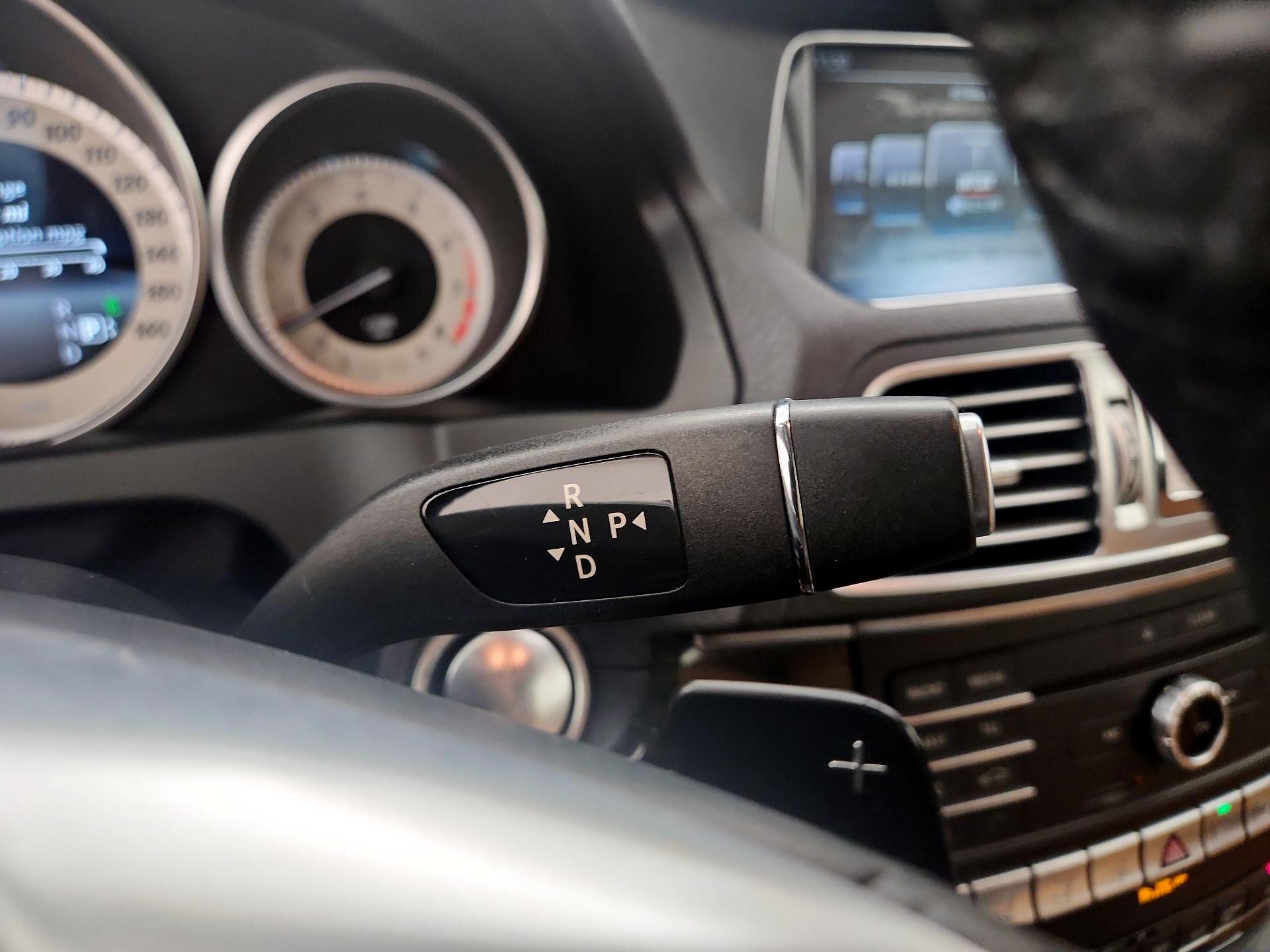 Thumbnail: 2016 Mercedes-Benz E-Class - 18