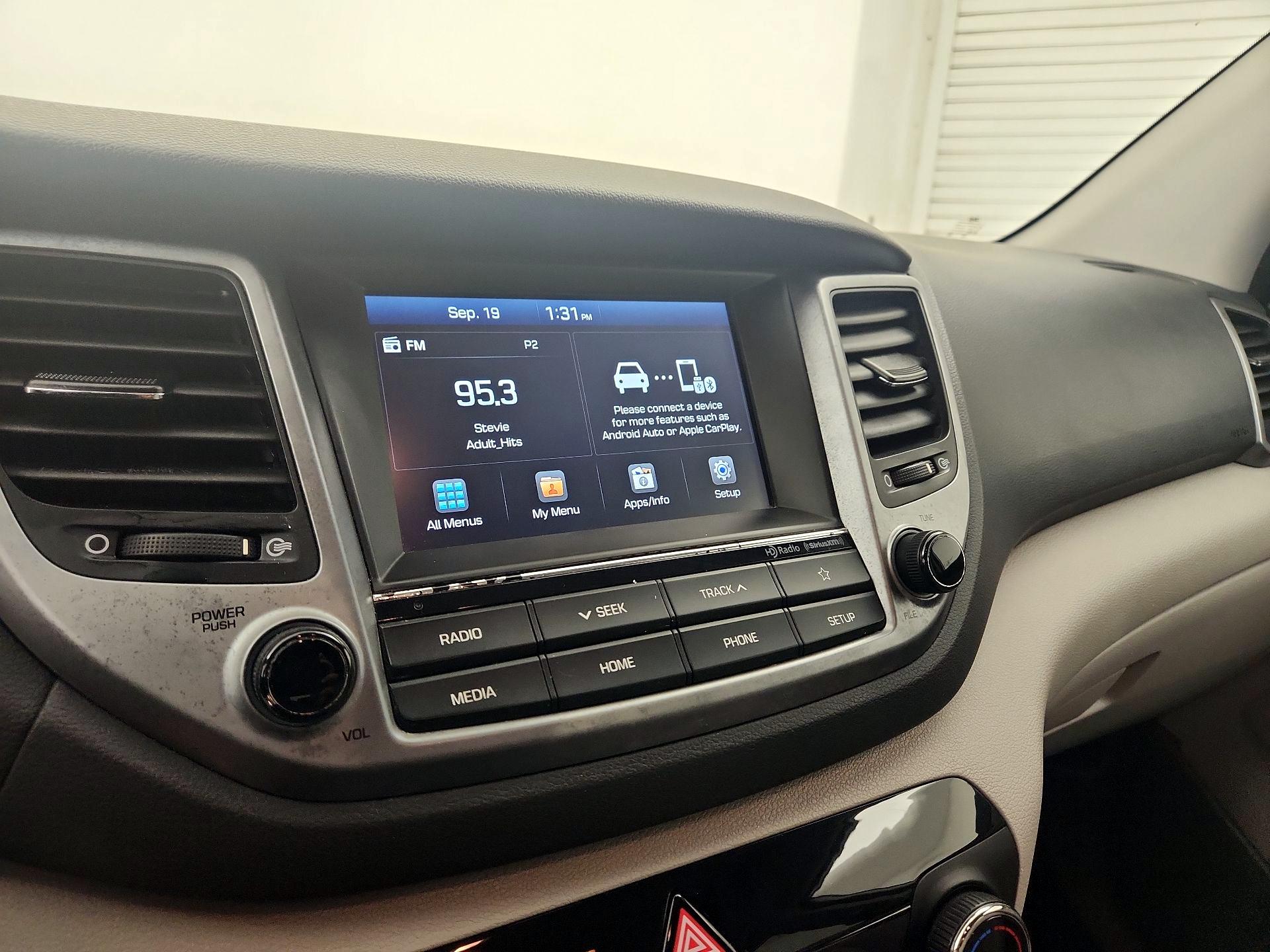 Thumbnail: 2018 Hyundai Tucson - 15