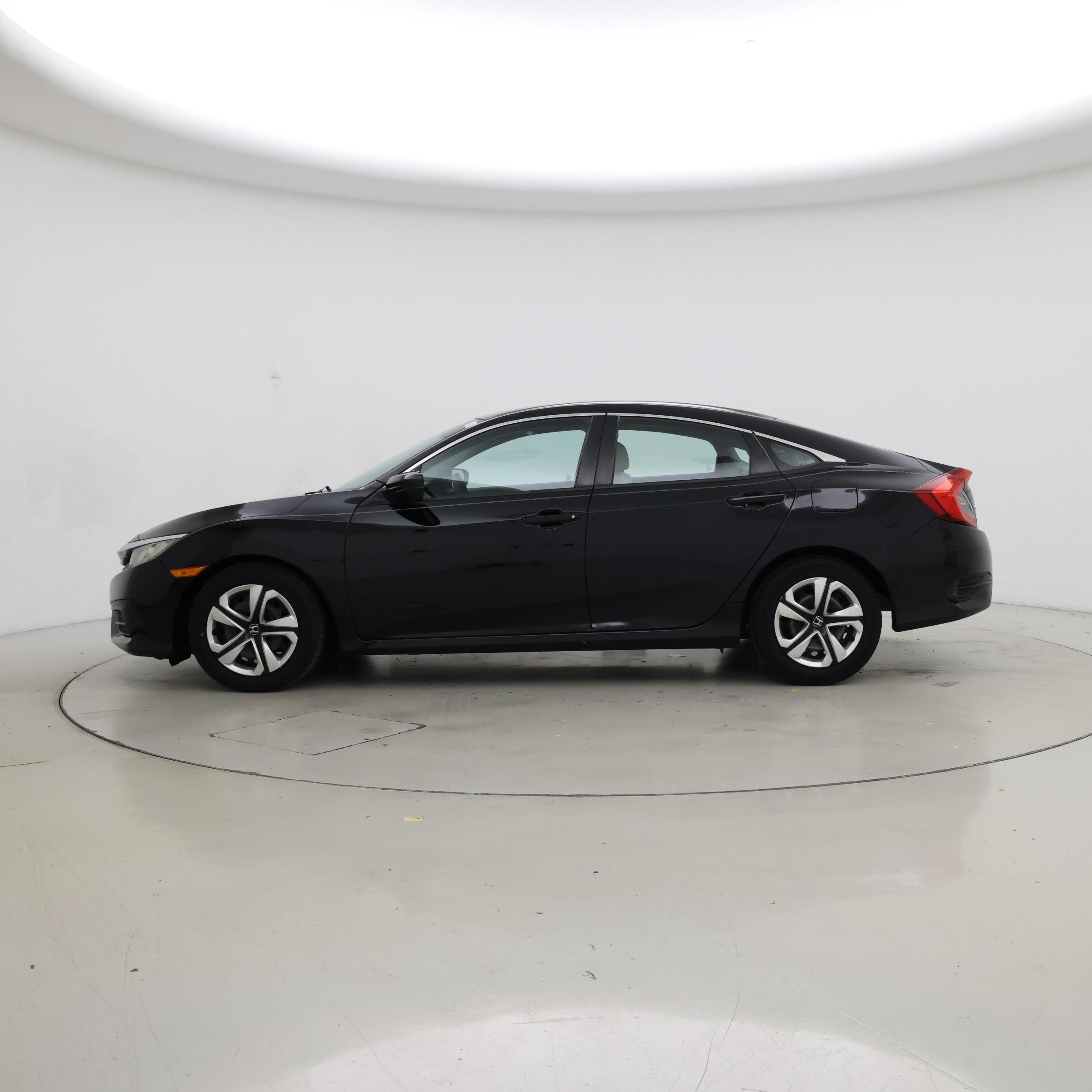 Thumbnail: 2017 Honda Civic - 3