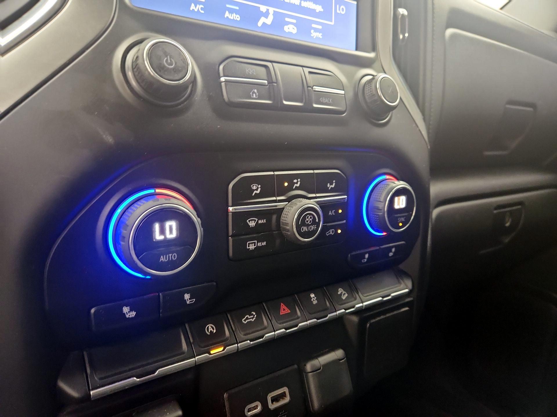 Thumbnail: 2019 Chevrolet Silverado 1500 - 16