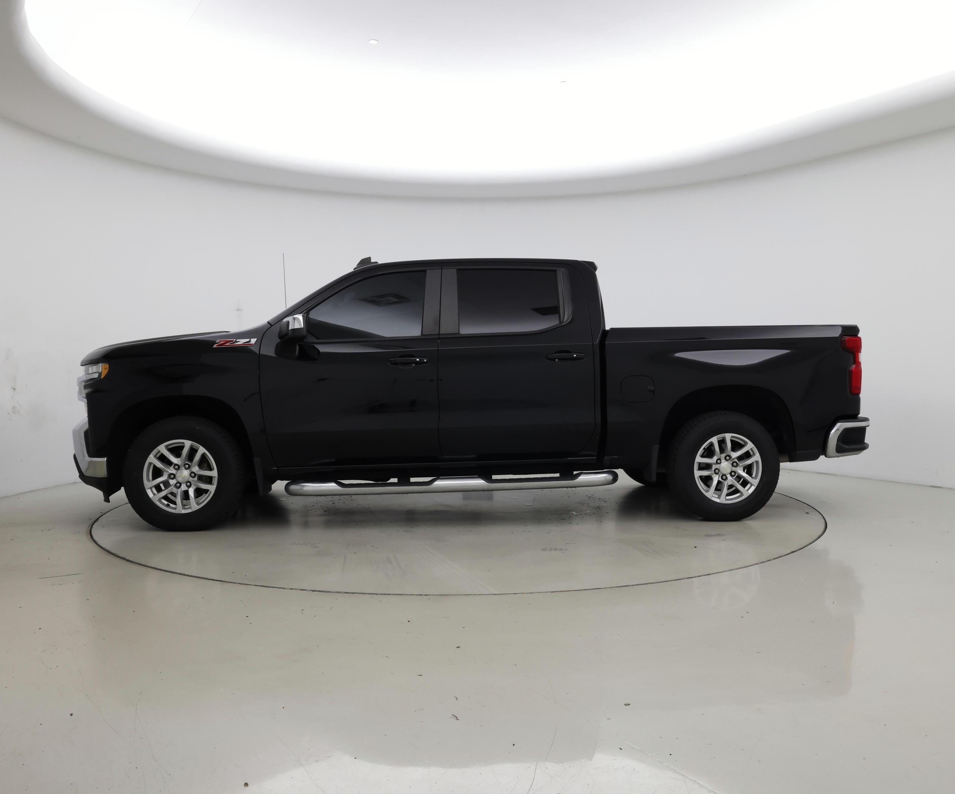 Thumbnail: 2019 Chevrolet Silverado 1500 - 3