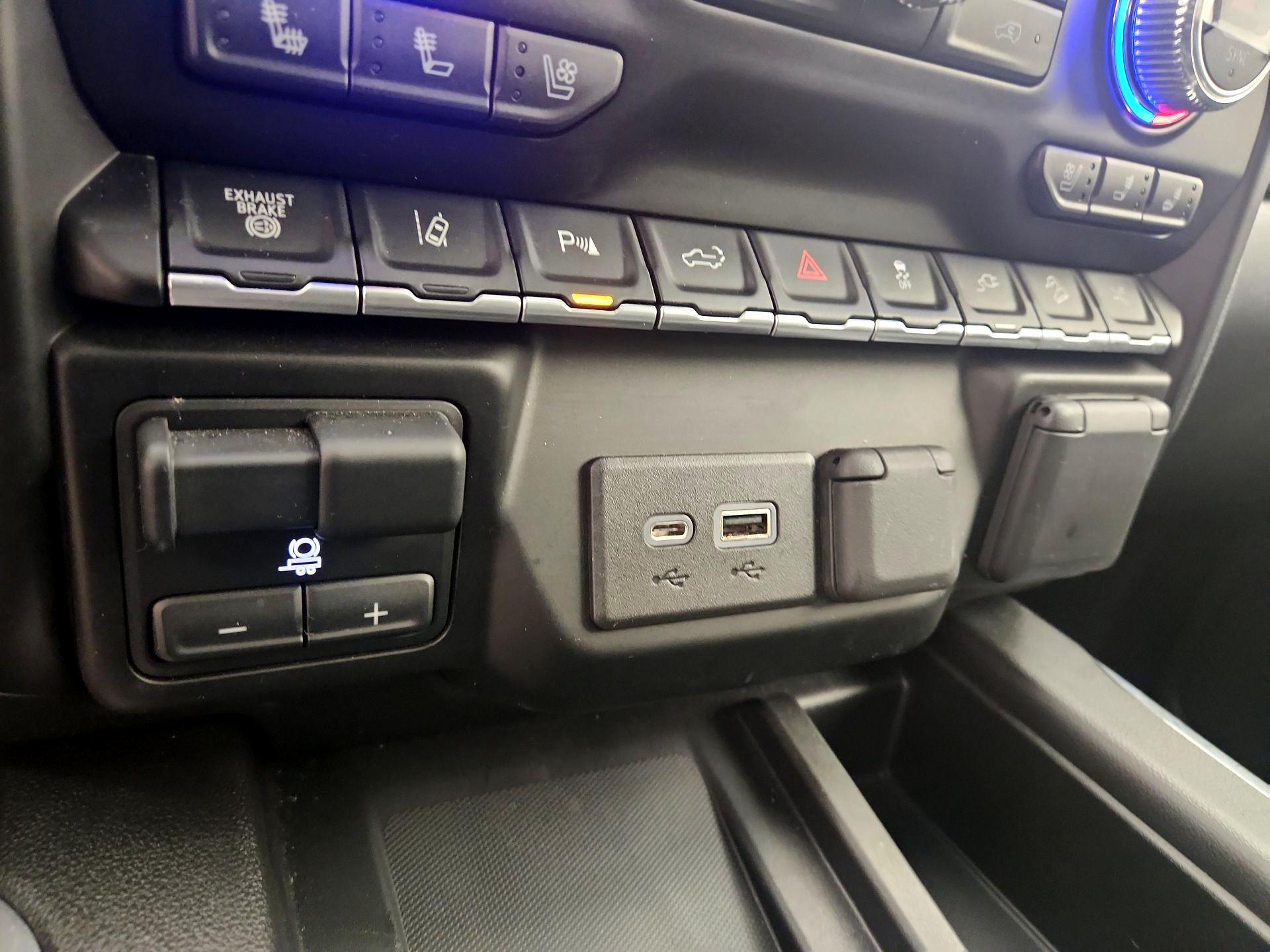 Thumbnail: 2022 GMC Sierra 2500 - 19