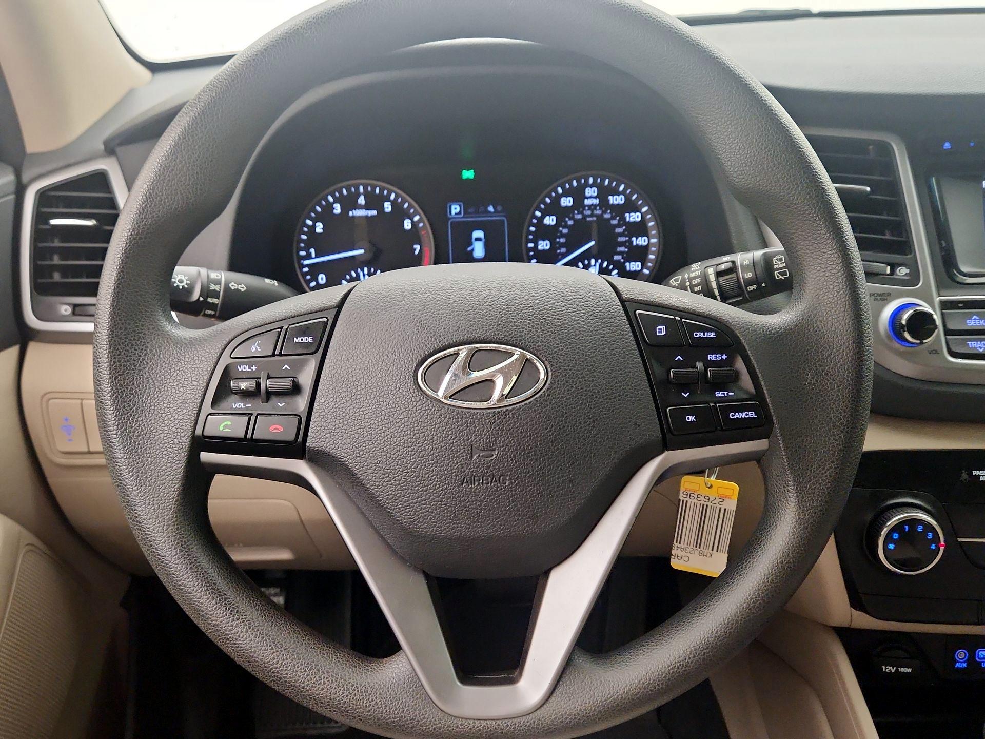 Thumbnail: 2017 Hyundai Tucson - 10