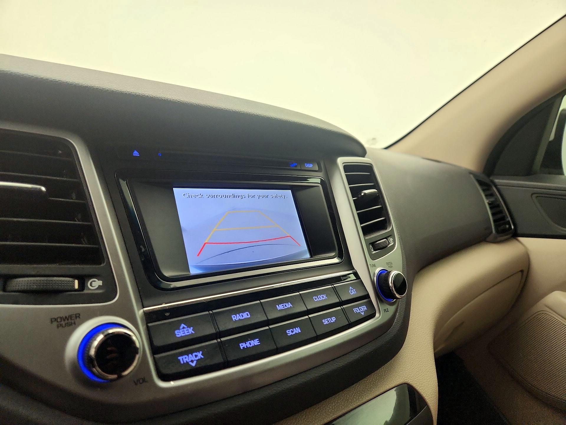 Thumbnail: 2017 Hyundai Tucson - 14