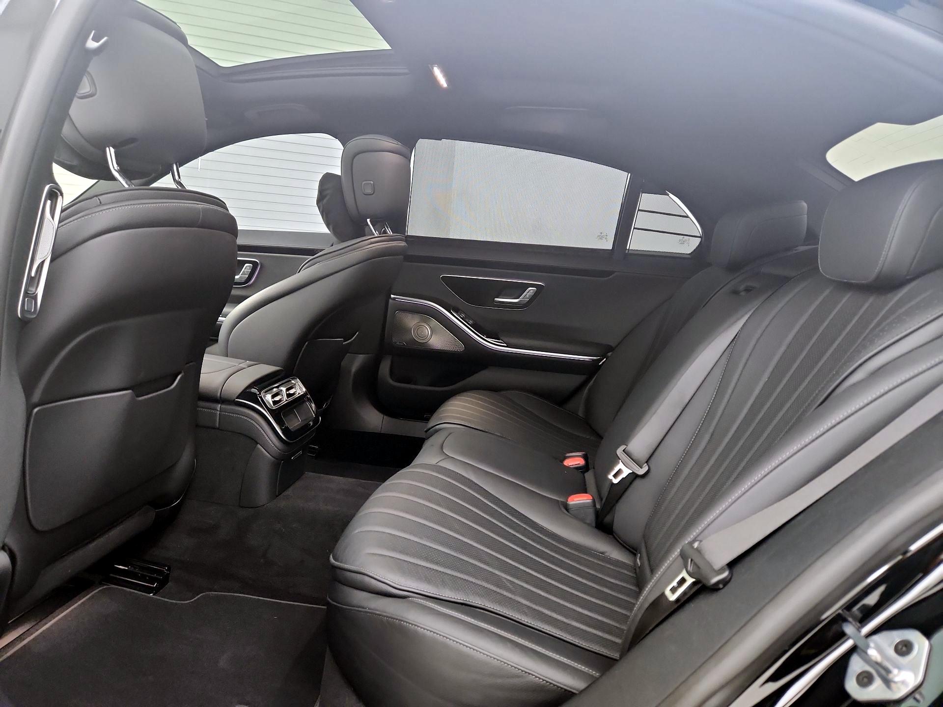 Thumbnail: 2023 Mercedes-Benz S-Class - 20