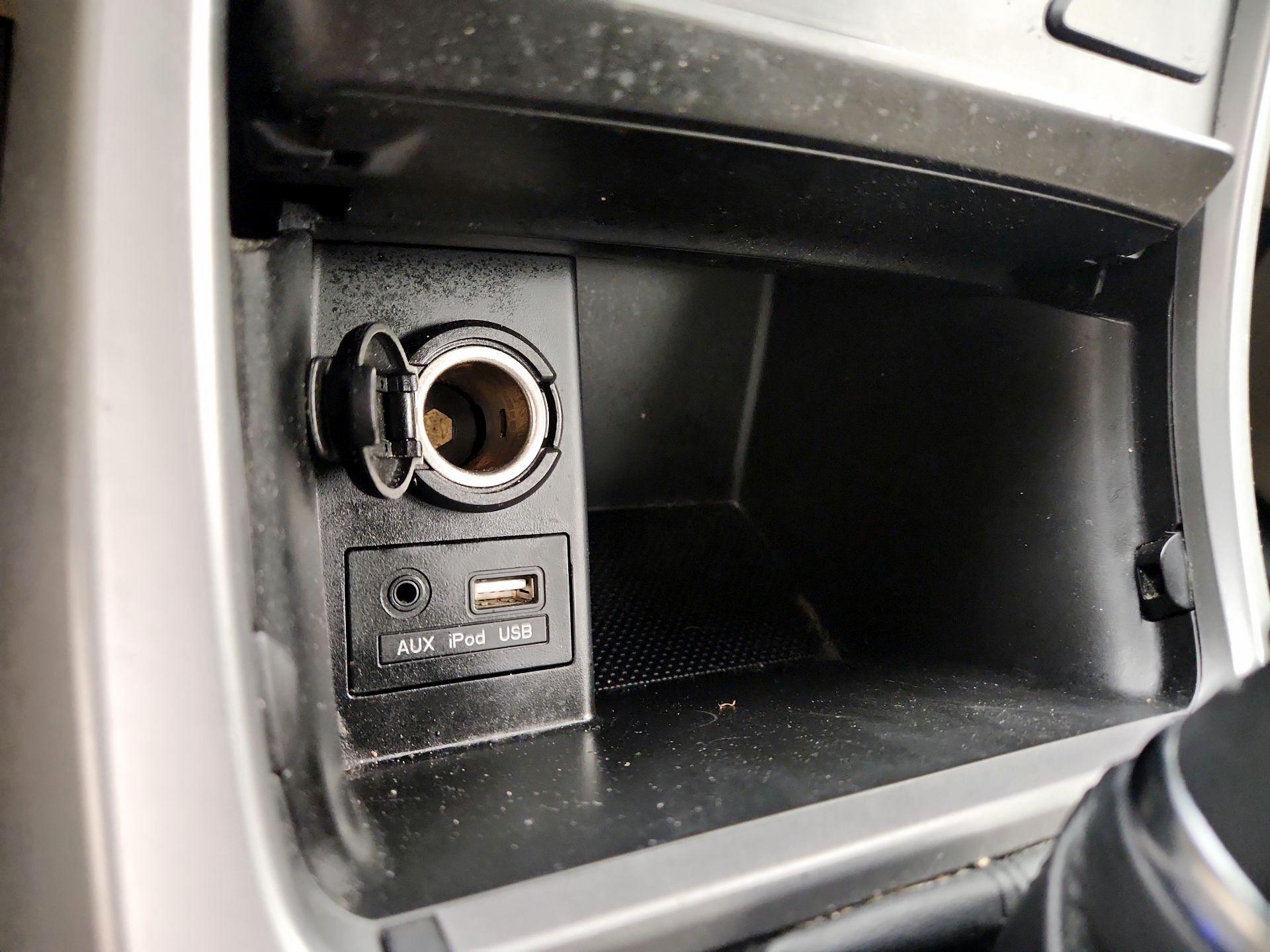 Thumbnail: 2014 Hyundai Elantra - 17