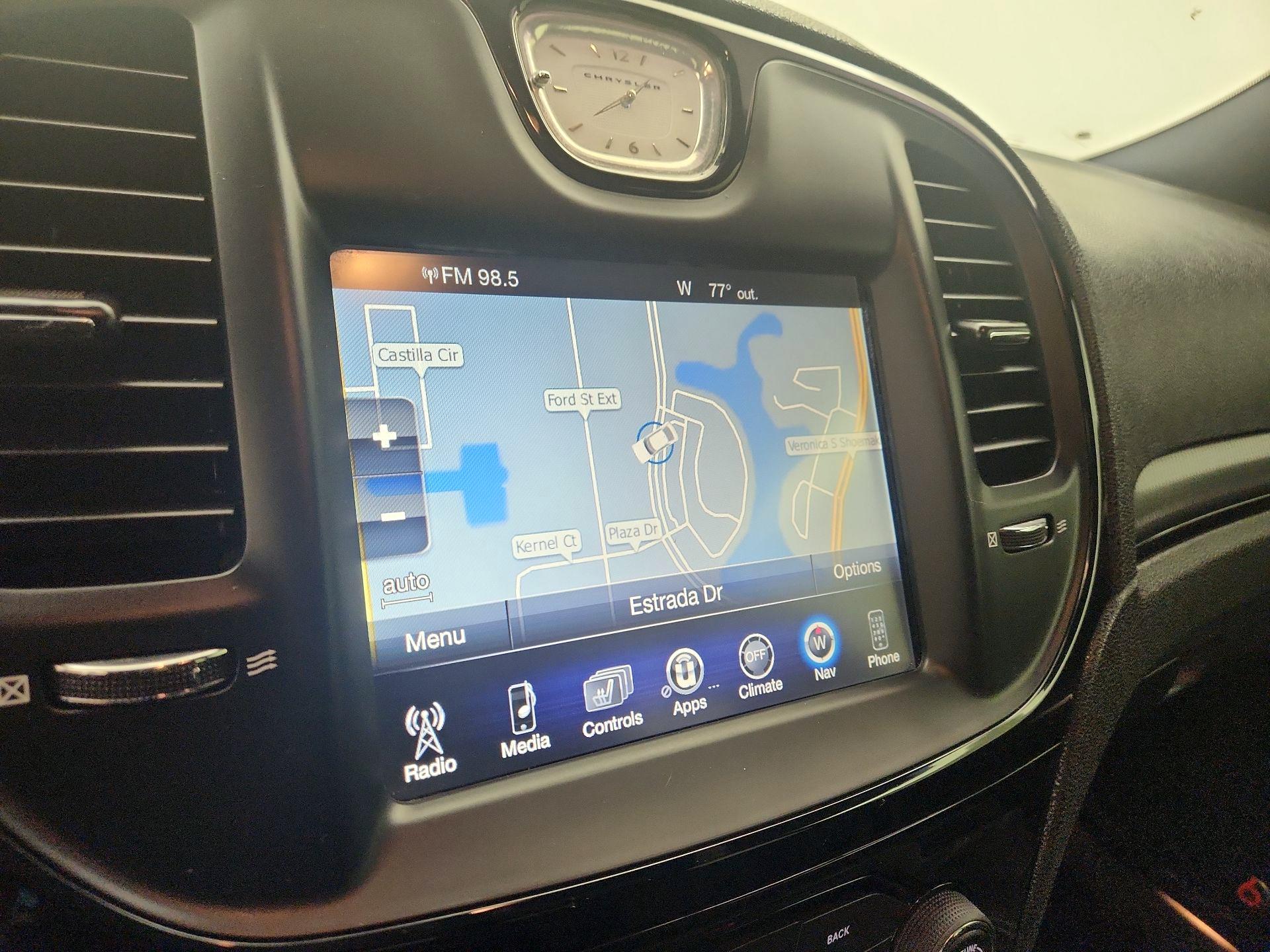 Thumbnail: 2015 Chrysler 300 - 14