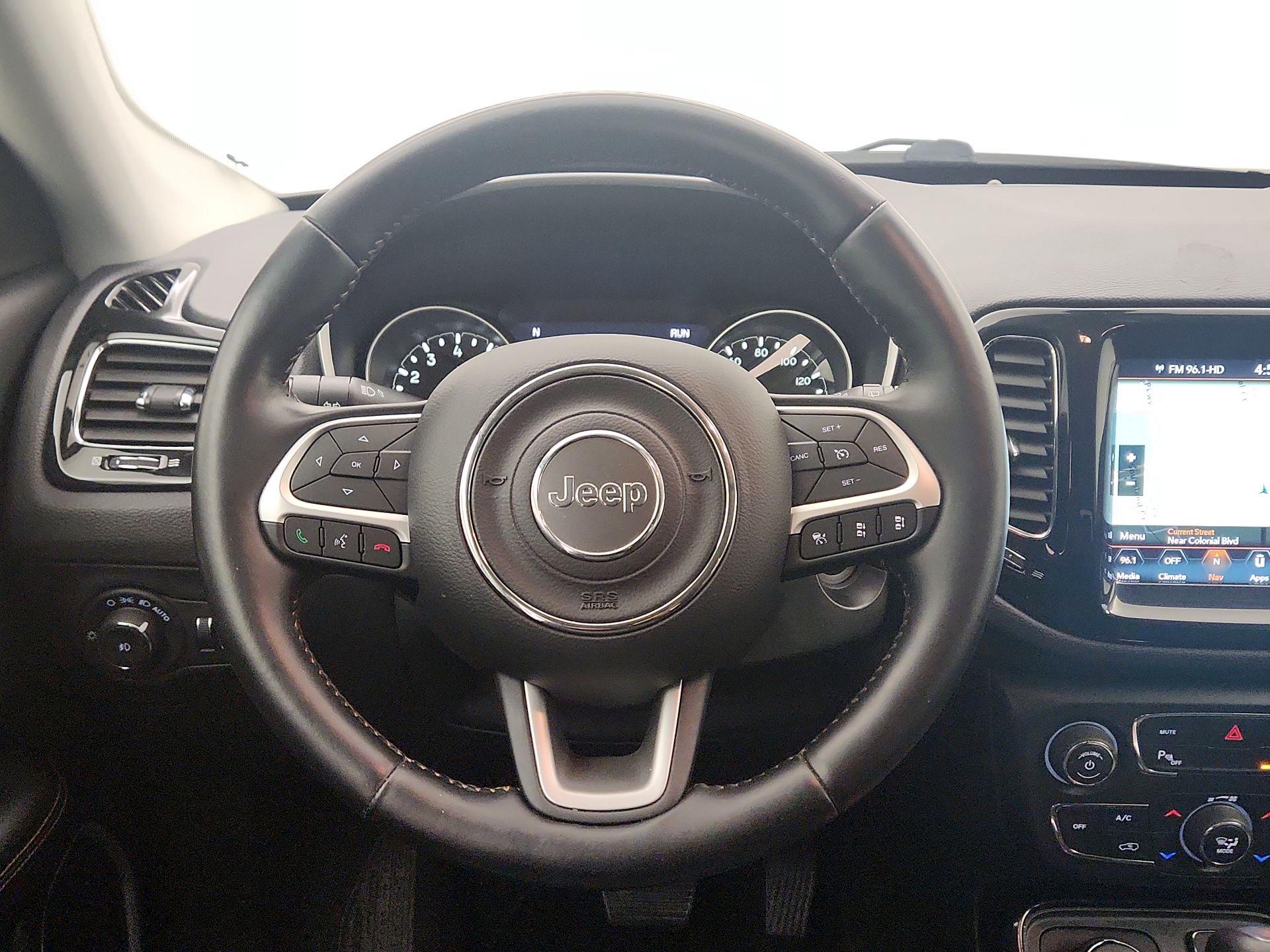 Thumbnail: 2021 Jeep Compass - 10