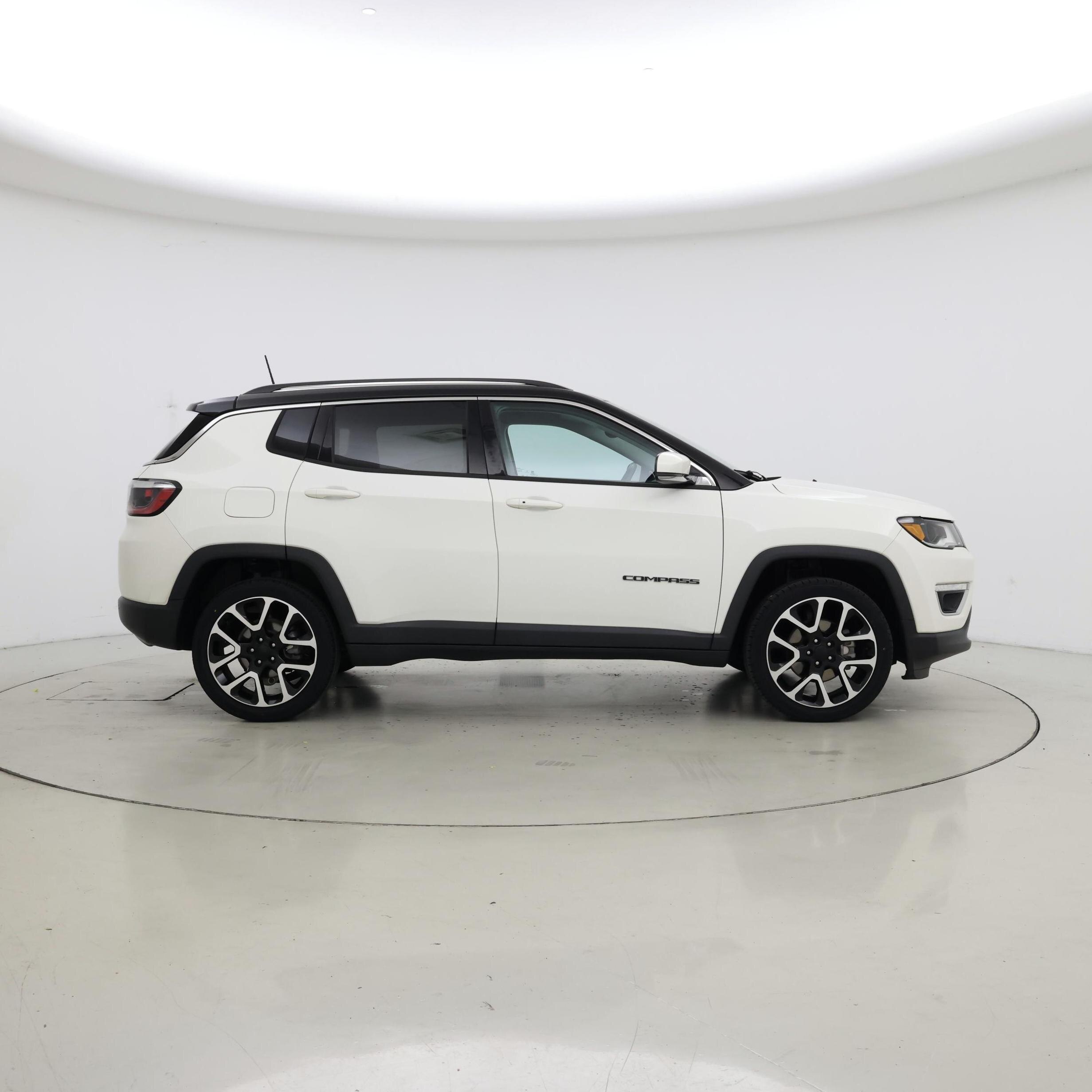 Thumbnail: 2021 Jeep Compass - 7