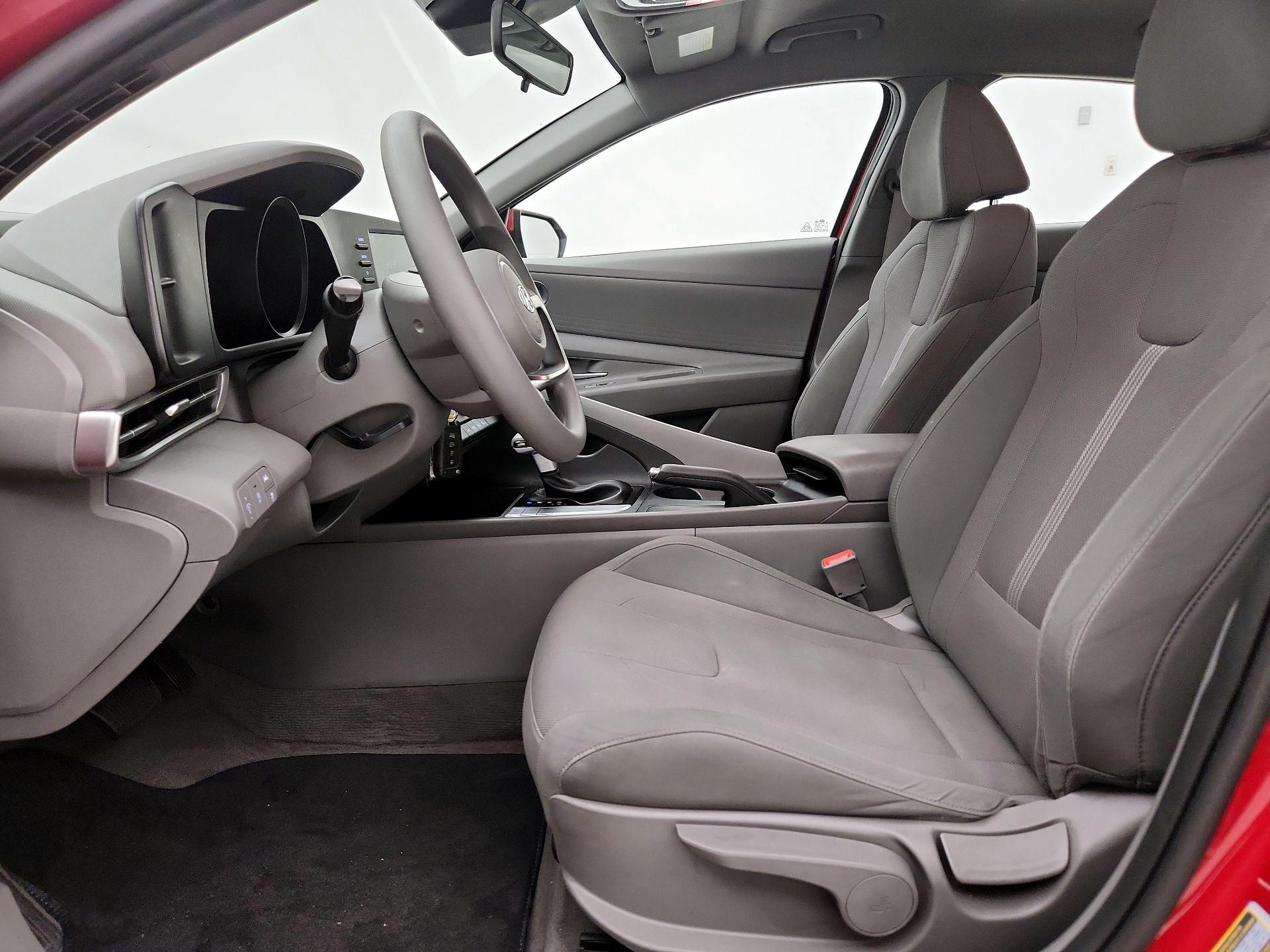 Thumbnail: 2023 Hyundai Elantra - 11