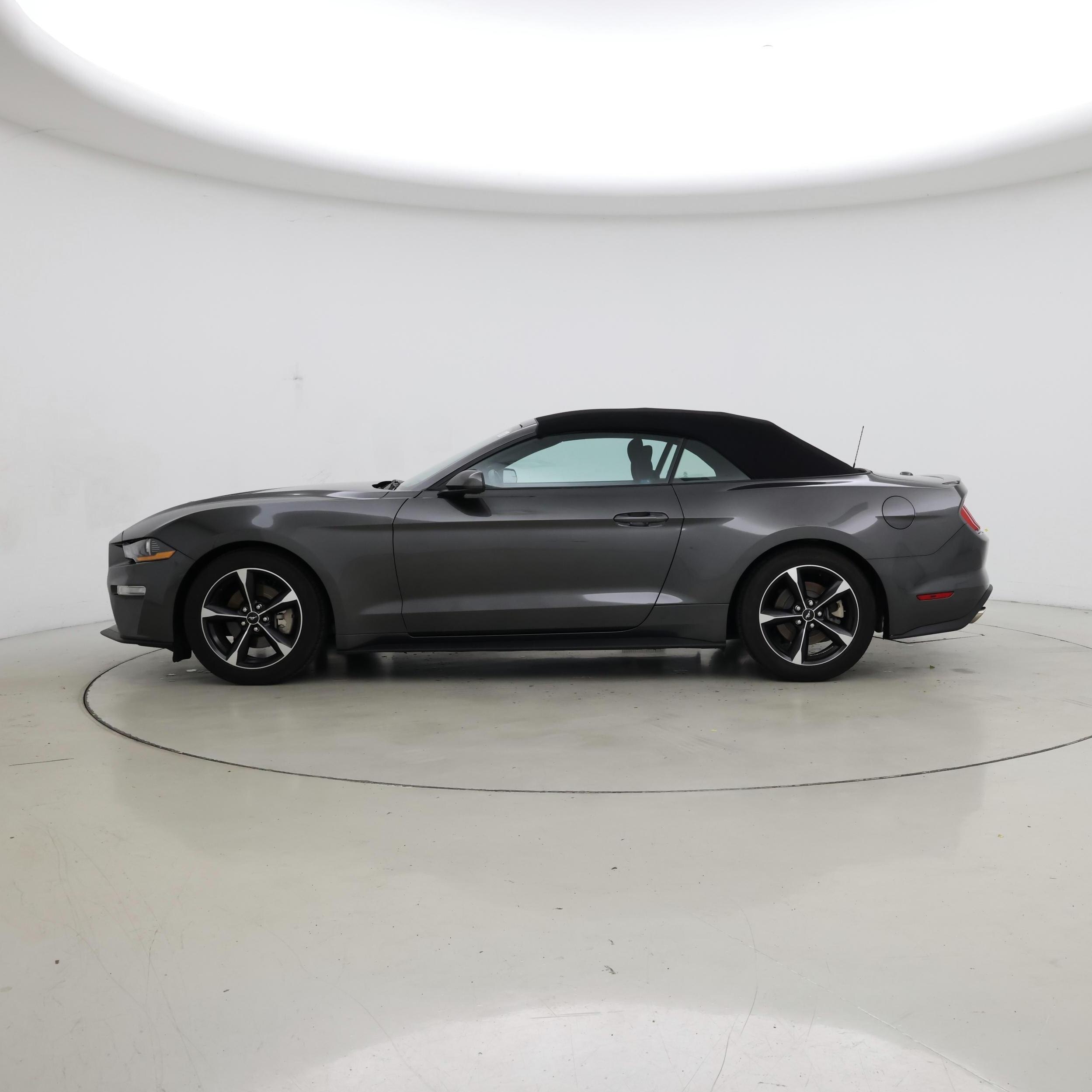 Thumbnail: 2018 Ford Mustang - 3