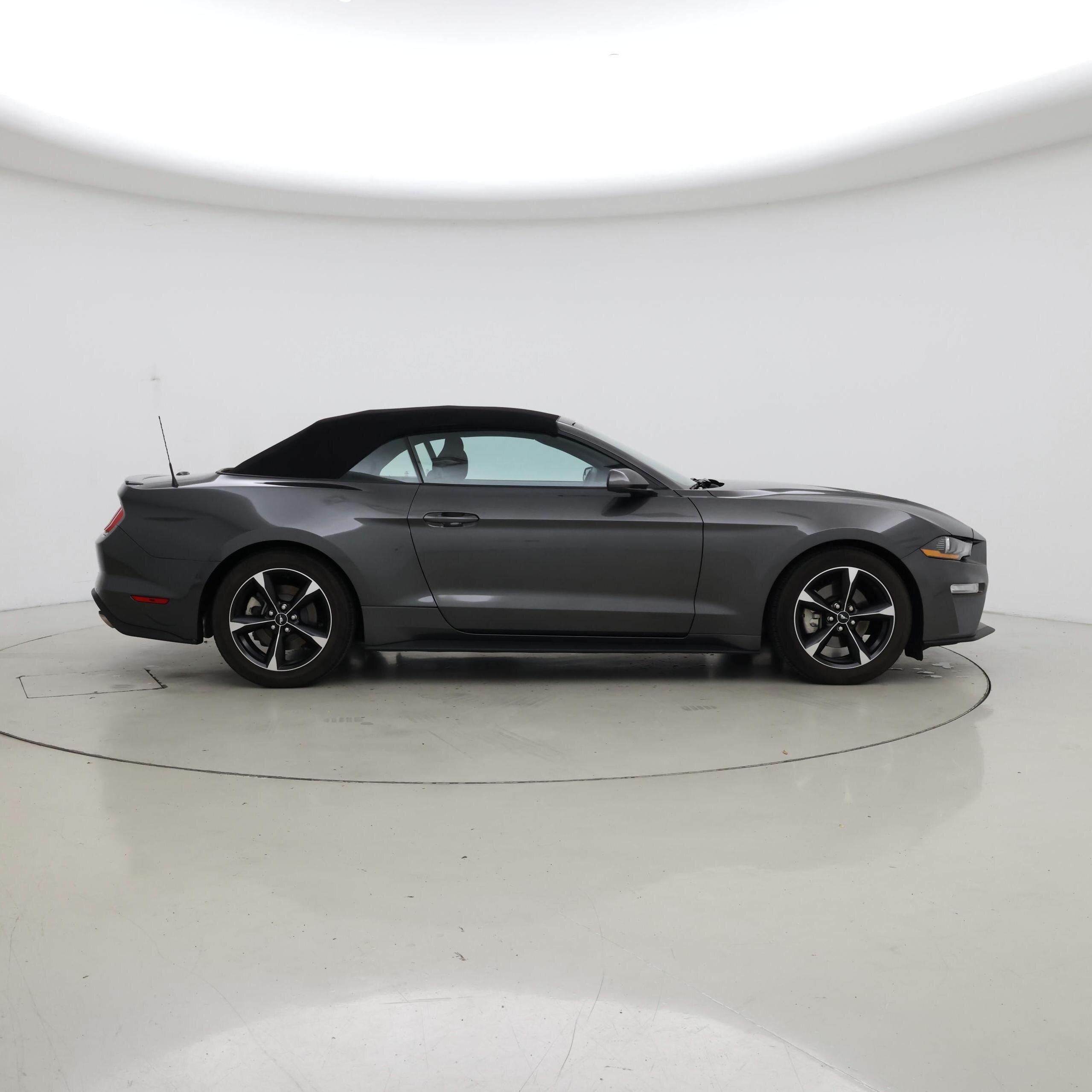 Thumbnail: 2018 Ford Mustang - 7
