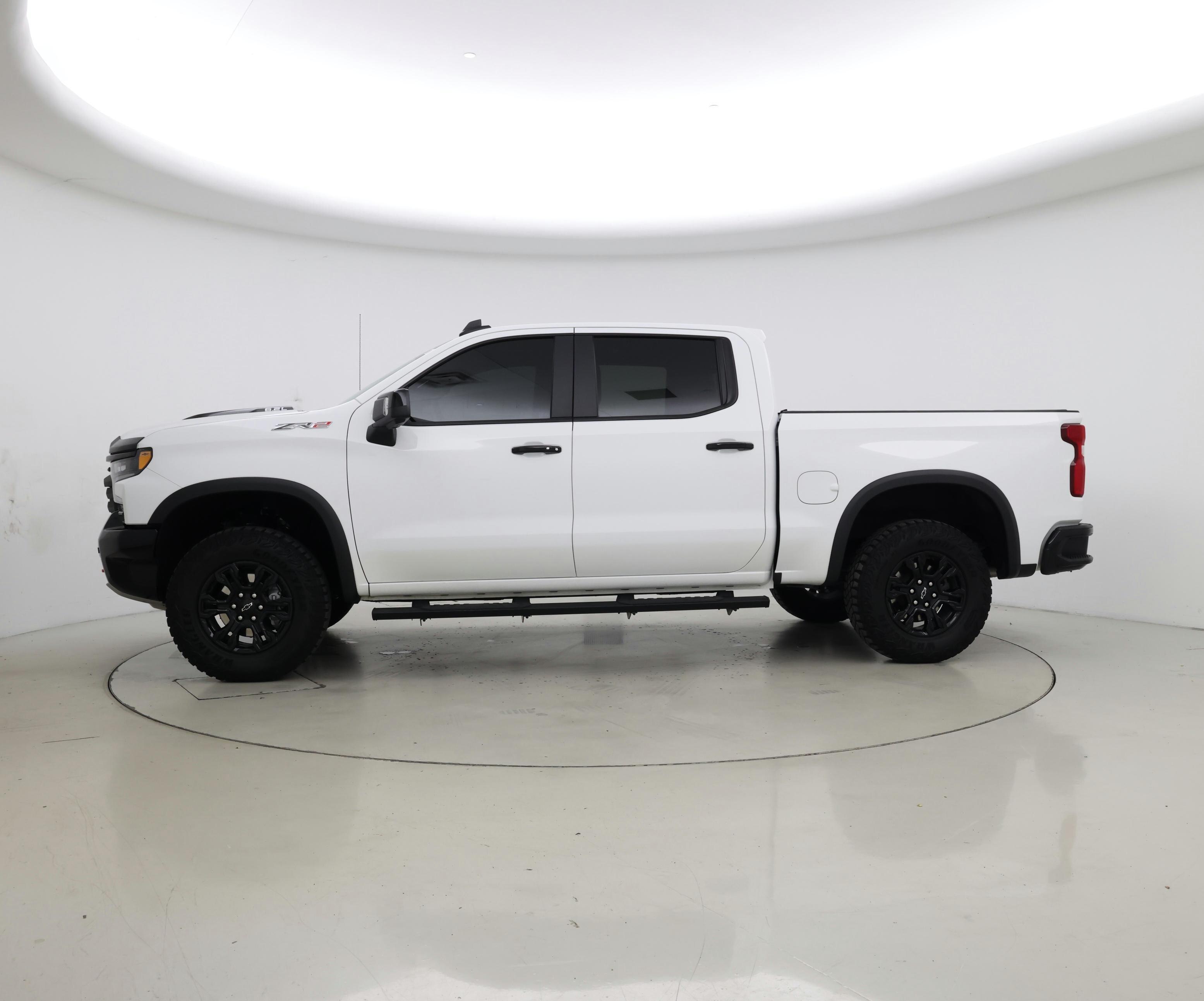 Thumbnail: 2025 Chevrolet Silverado 1500 - 3