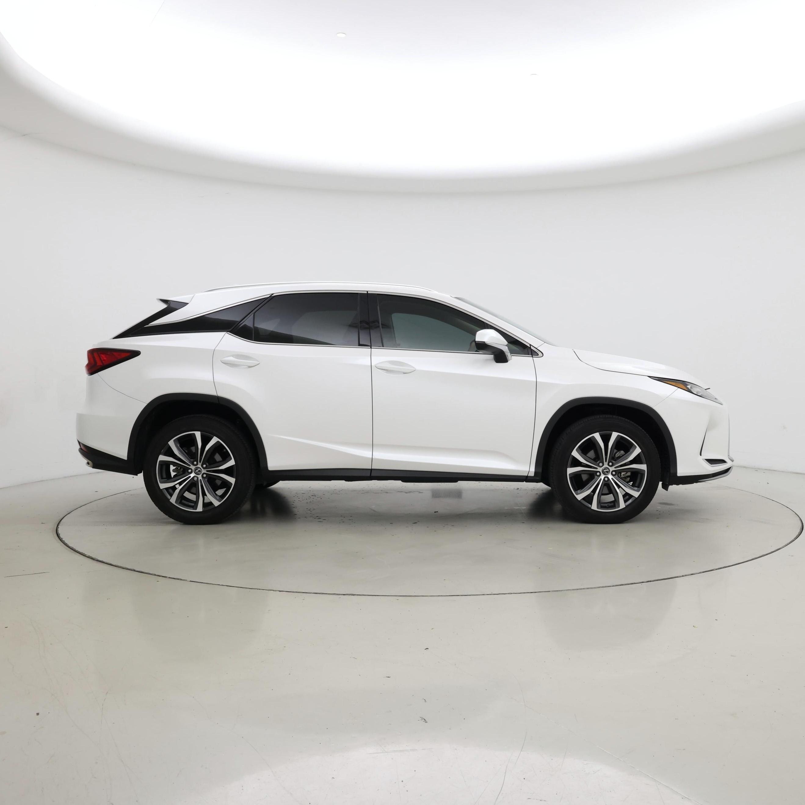 Thumbnail: 2020 Lexus RX - 7