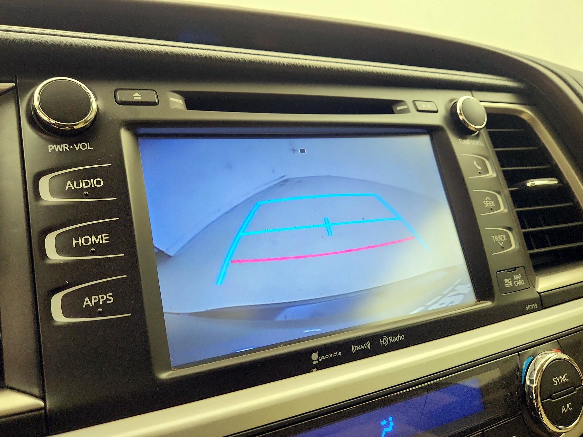 Thumbnail: 2016 Toyota Highlander - 15