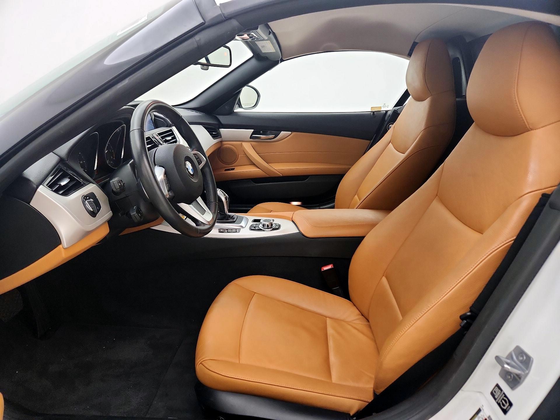 Thumbnail: 2015 BMW Z4 - 11