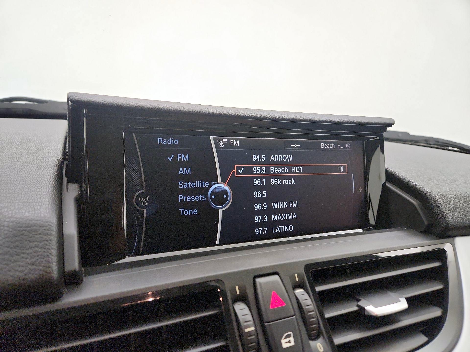 Thumbnail: 2015 BMW Z4 - 15