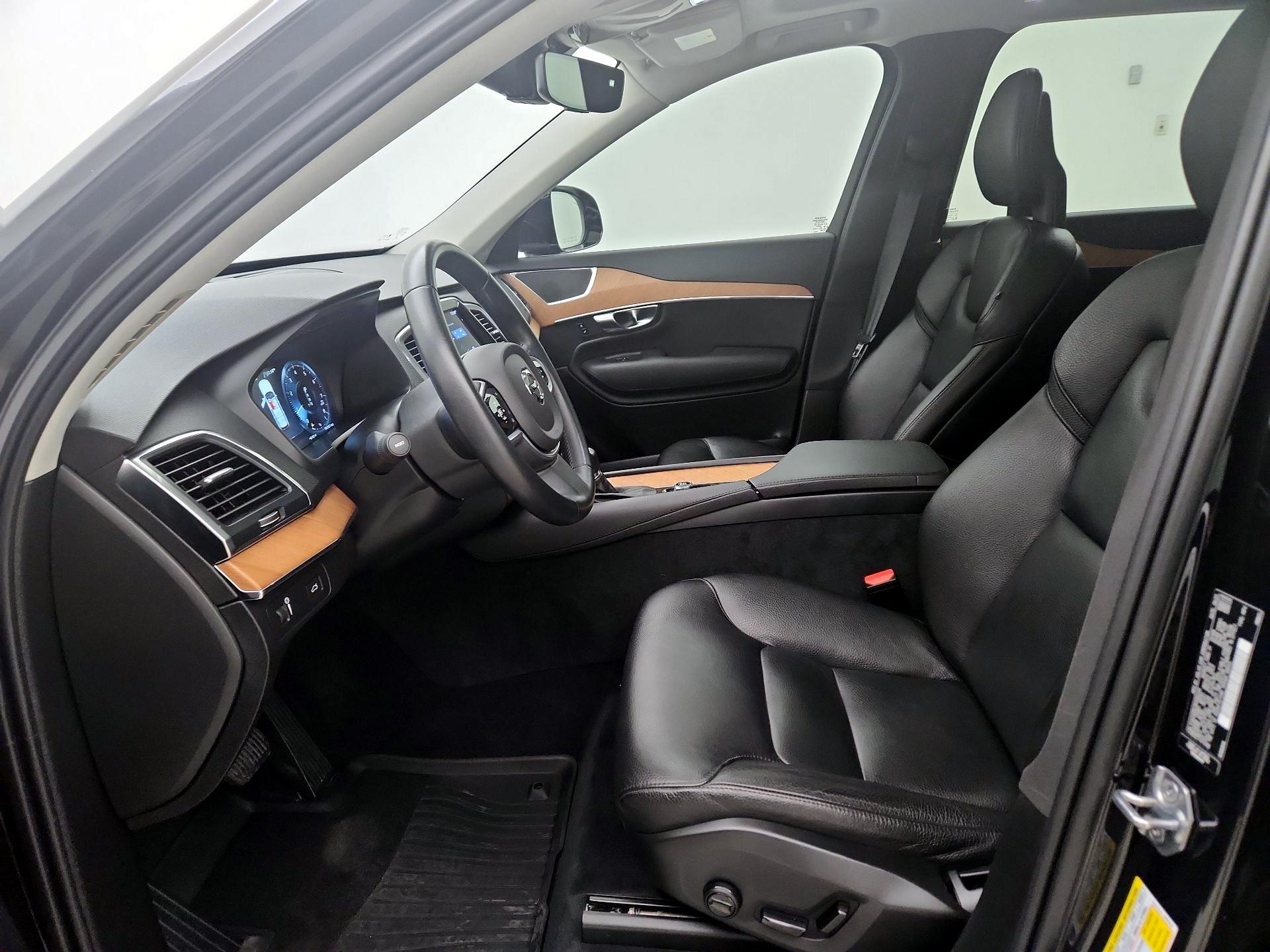 Thumbnail: 2021 Volvo XC90 - 11