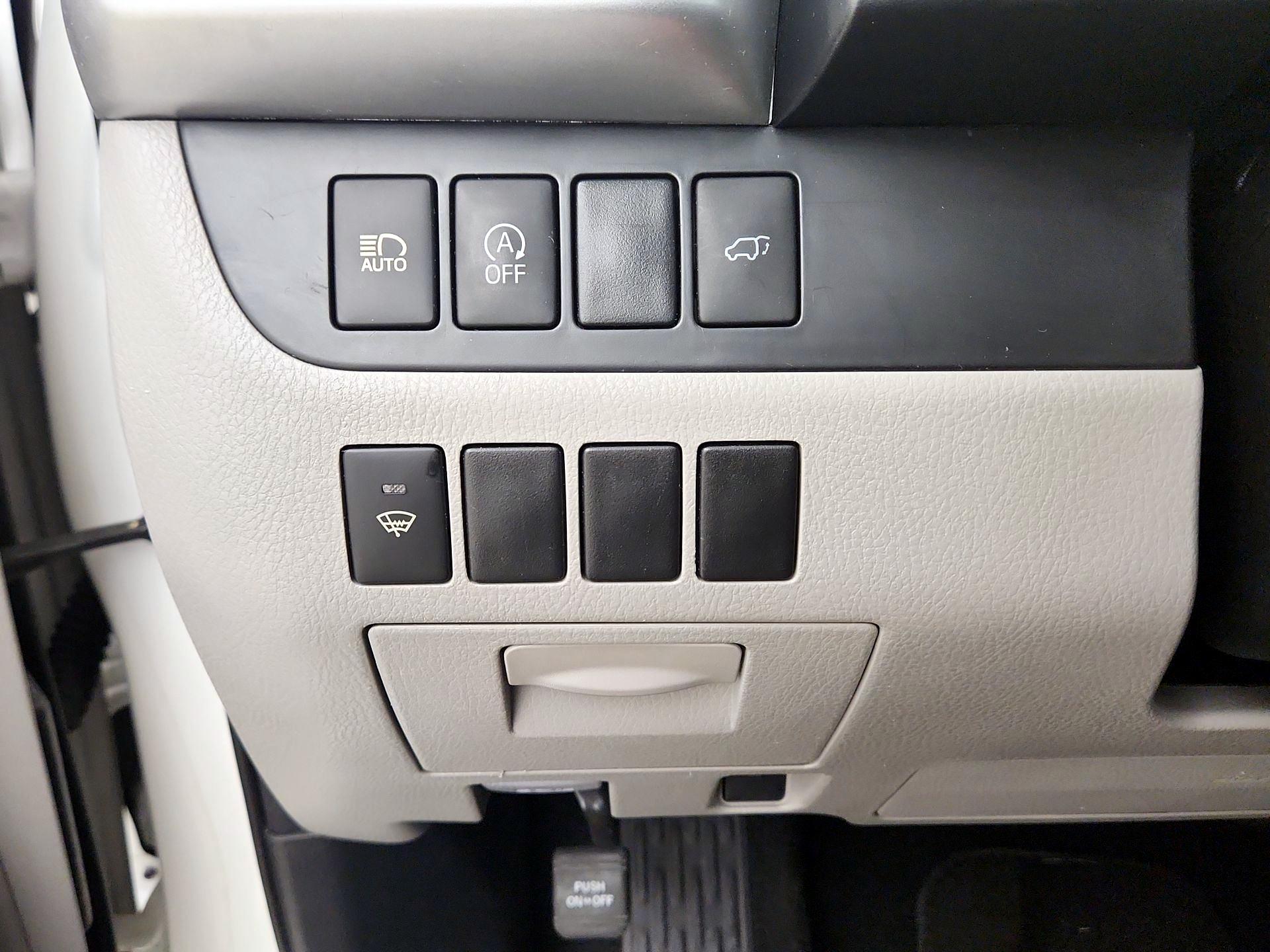 Thumbnail: 2017 Toyota Highlander - 13