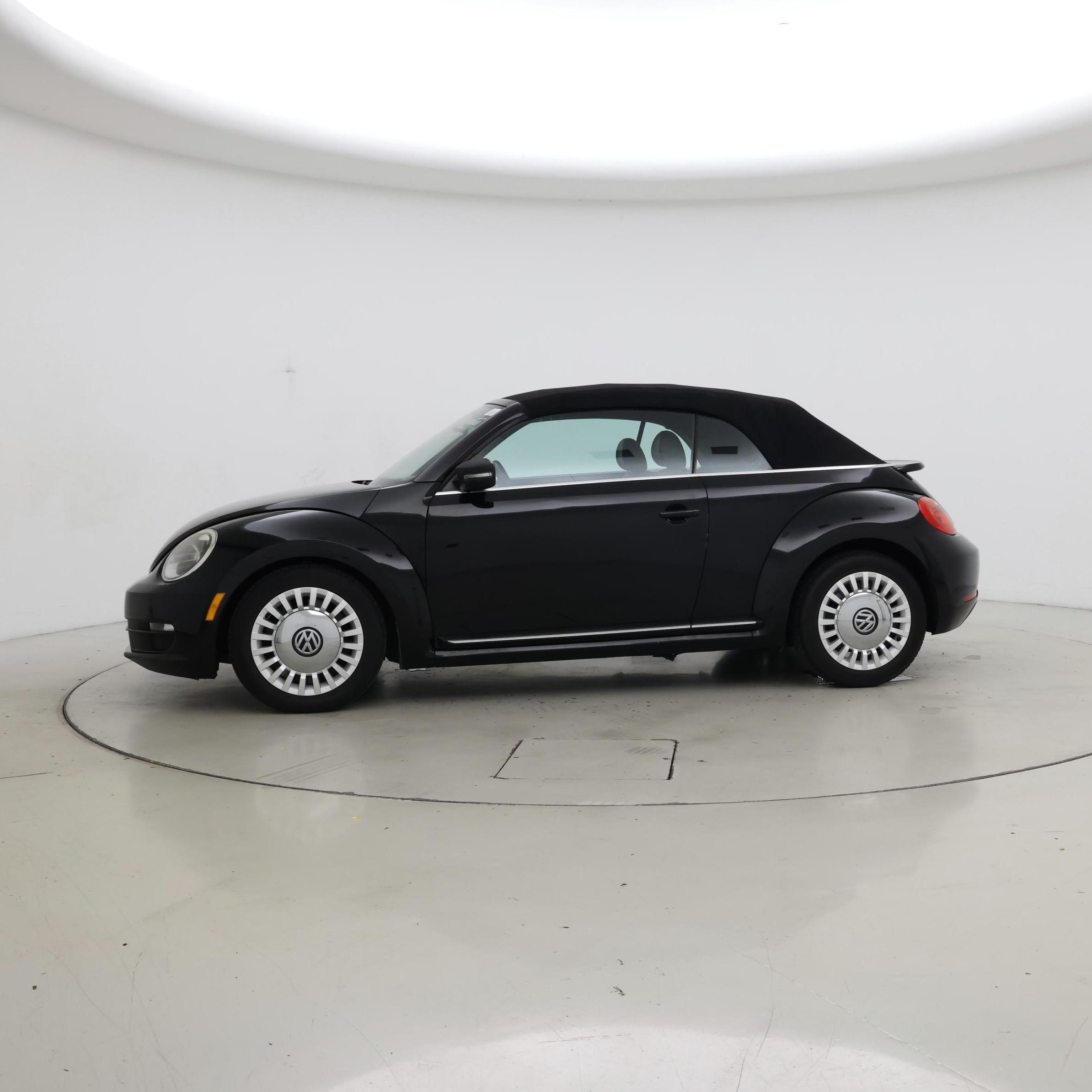 Thumbnail: 2014 Volkswagen Beetle - 3