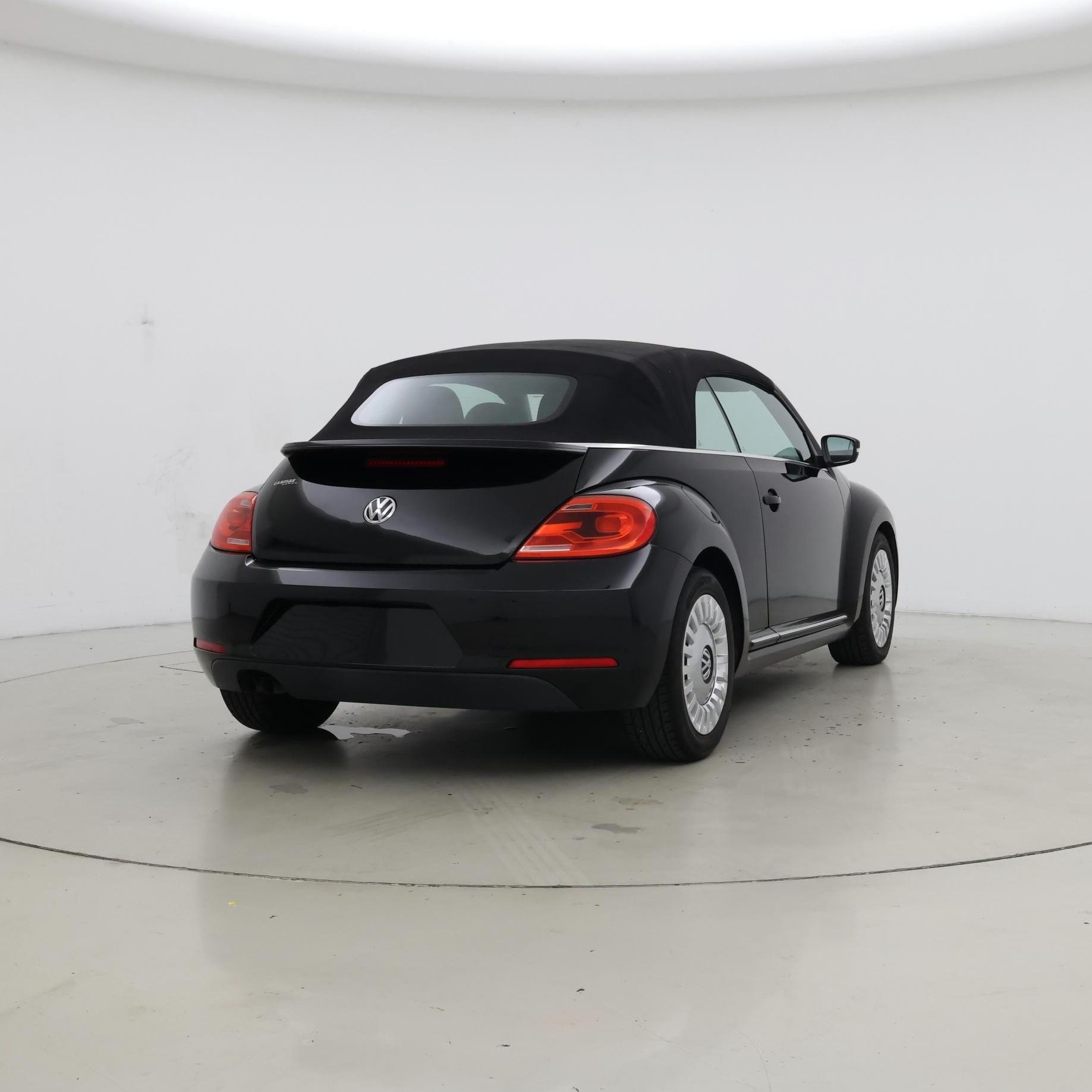 Thumbnail: 2014 Volkswagen Beetle - 8