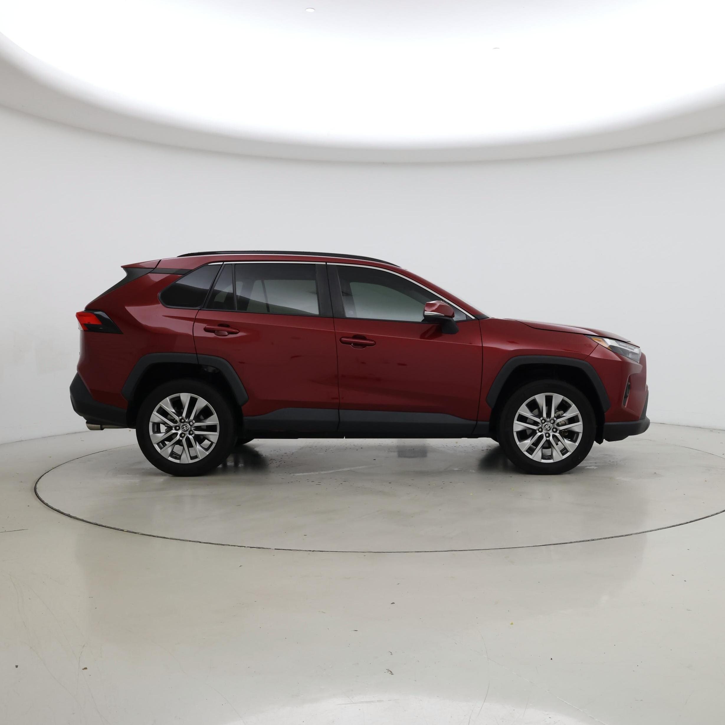 Thumbnail: 2023 Toyota RAV4 - 7