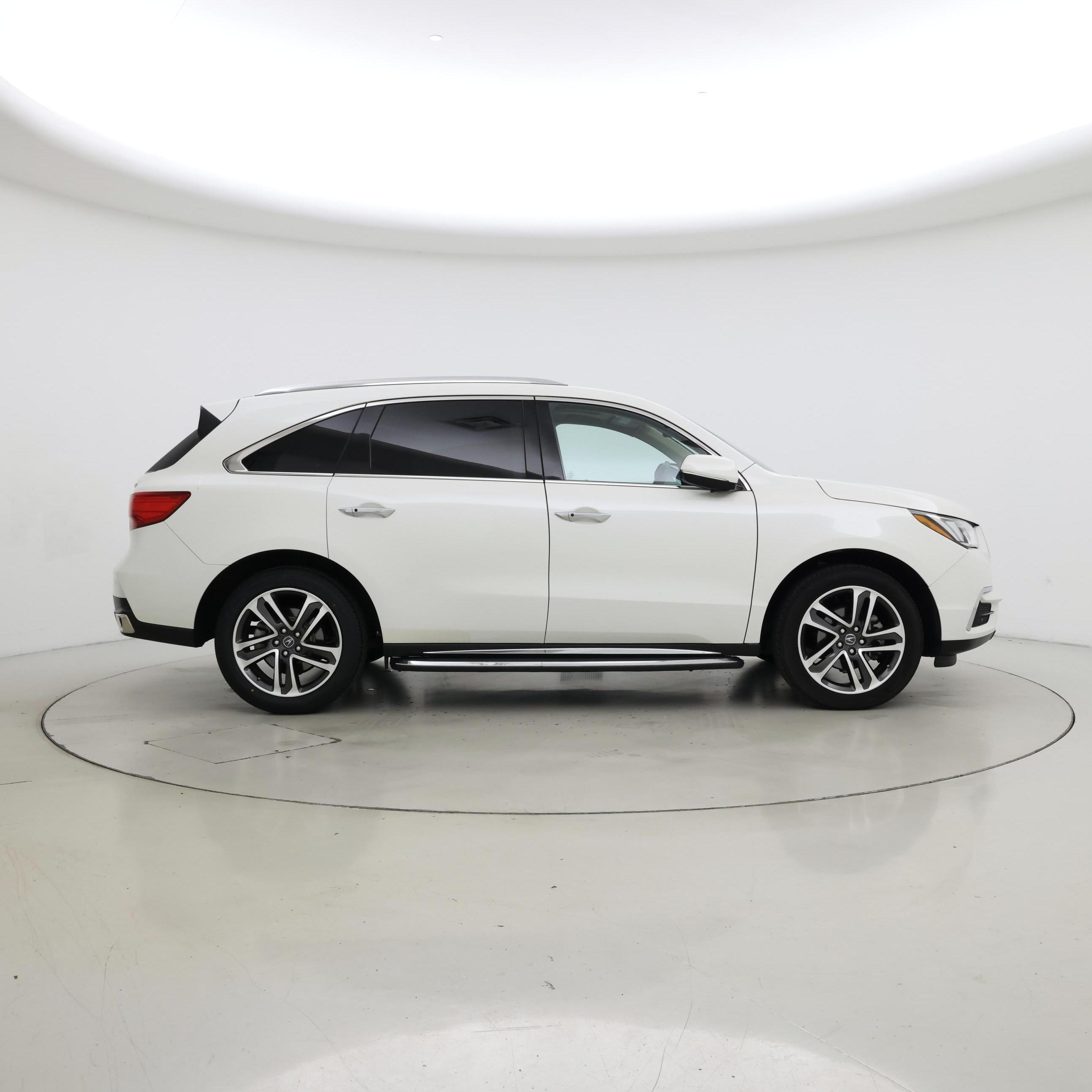 Thumbnail: 2017 Acura MDX - 7