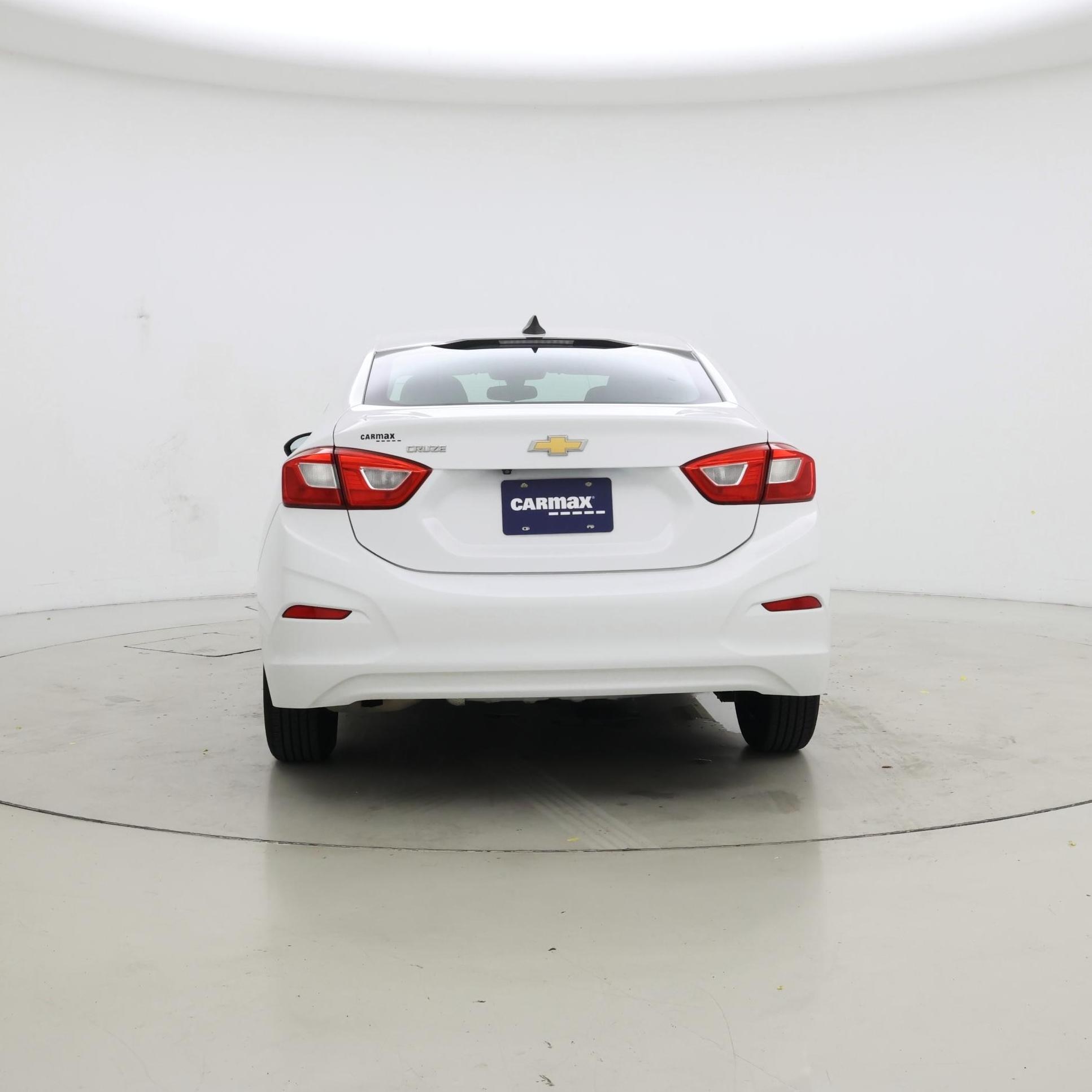 Thumbnail: 2018 Chevrolet Cruze - 6