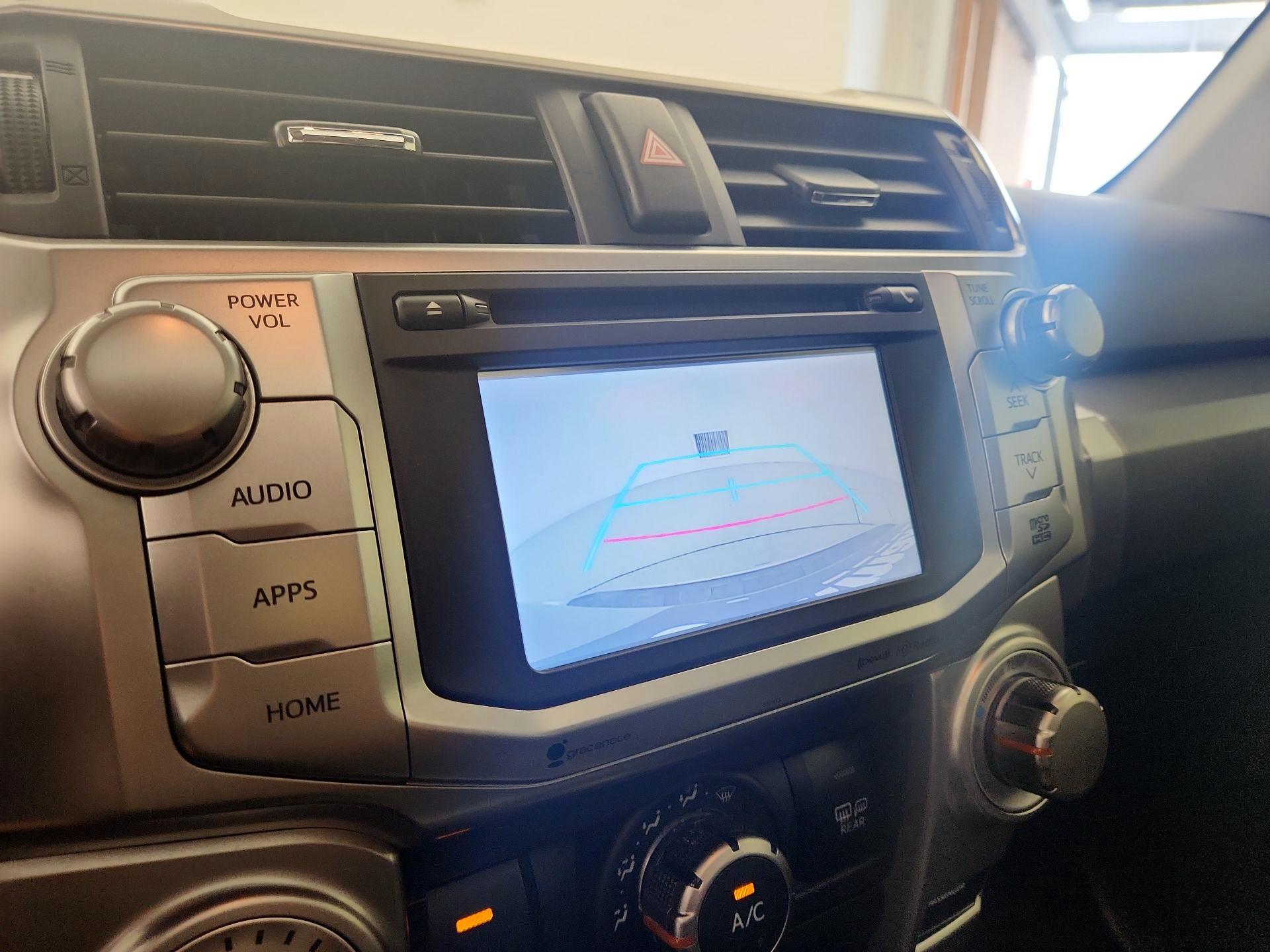 Thumbnail: 2019 Toyota 4Runner - 15