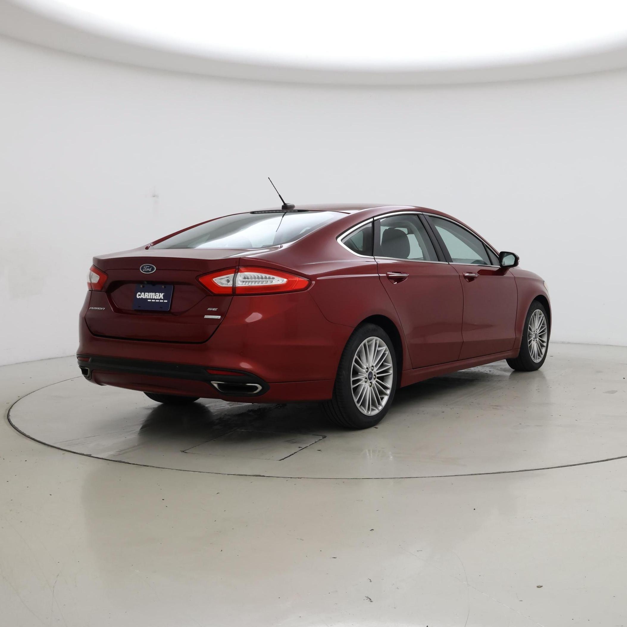Thumbnail: 2016 Ford Fusion - 8