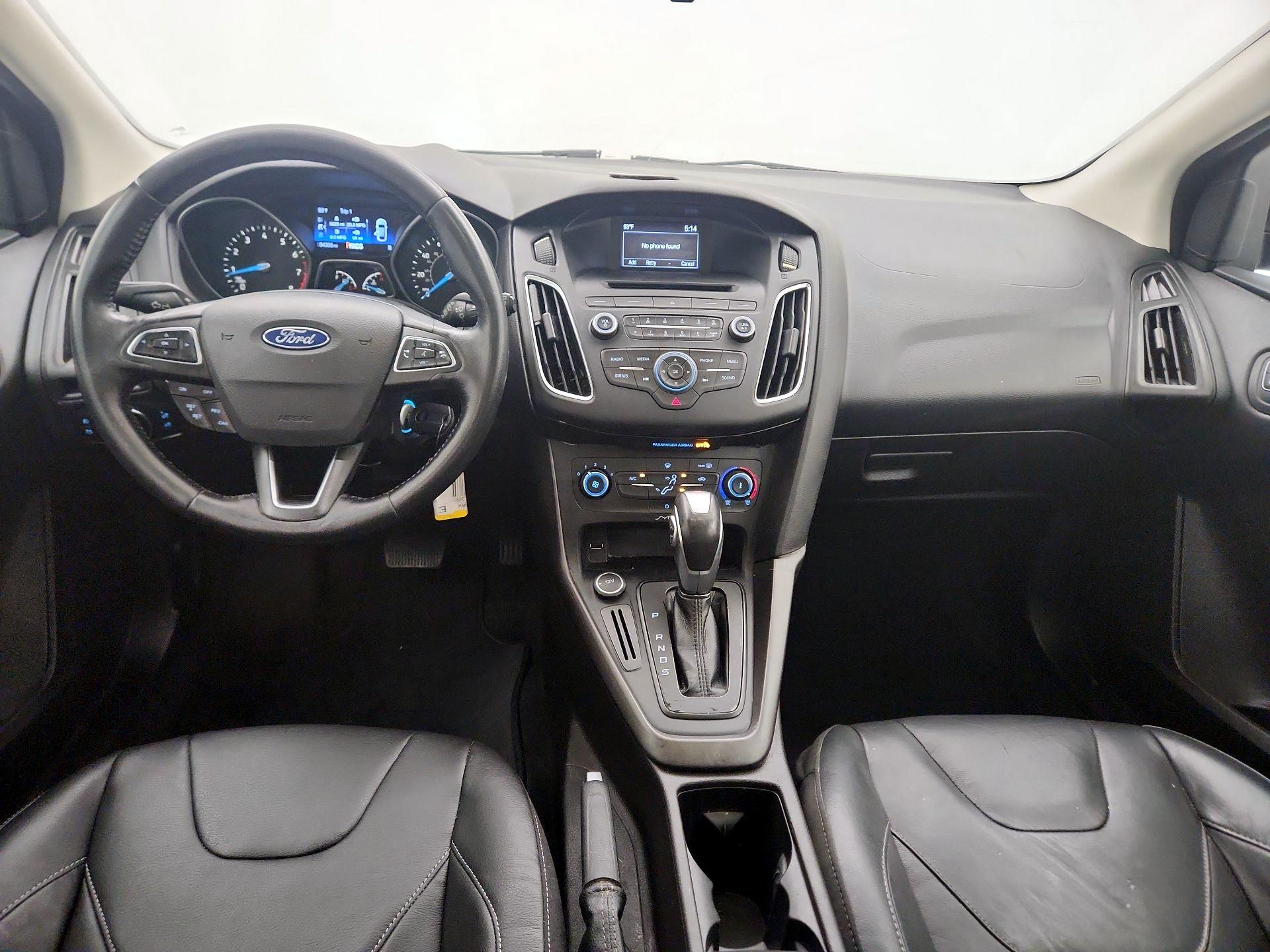 Thumbnail: 2016 Ford Focus - 9