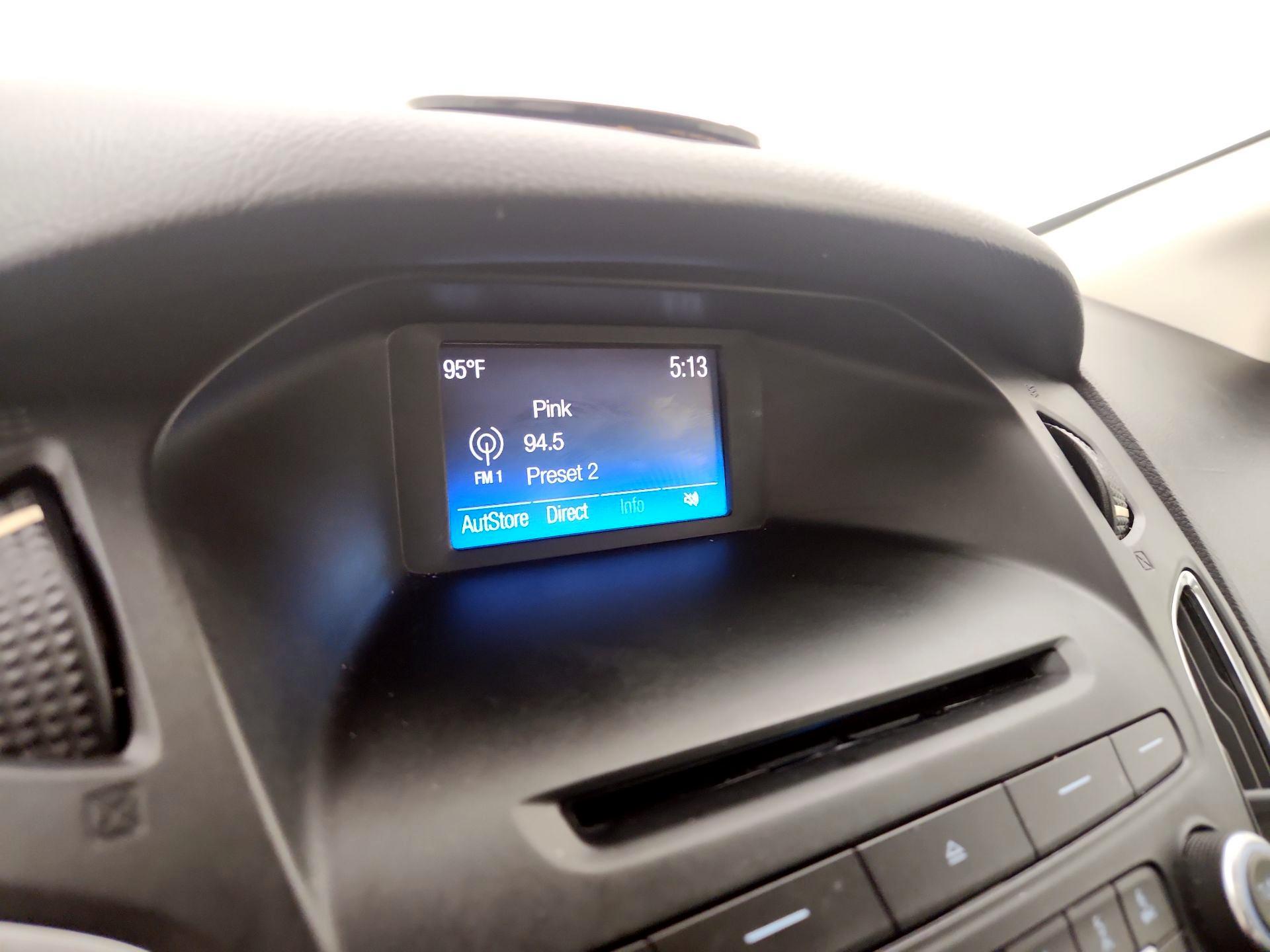 Thumbnail: 2016 Ford Focus - 15