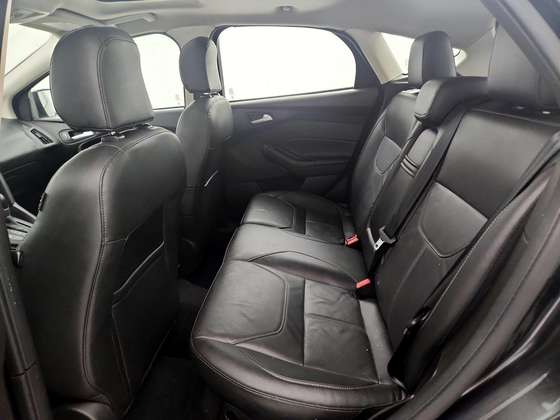 Thumbnail: 2016 Ford Focus - 20