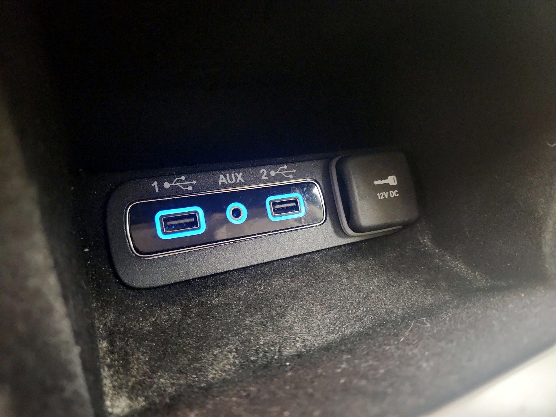 Thumbnail: 2020 Jeep Grand Cherokee - 19