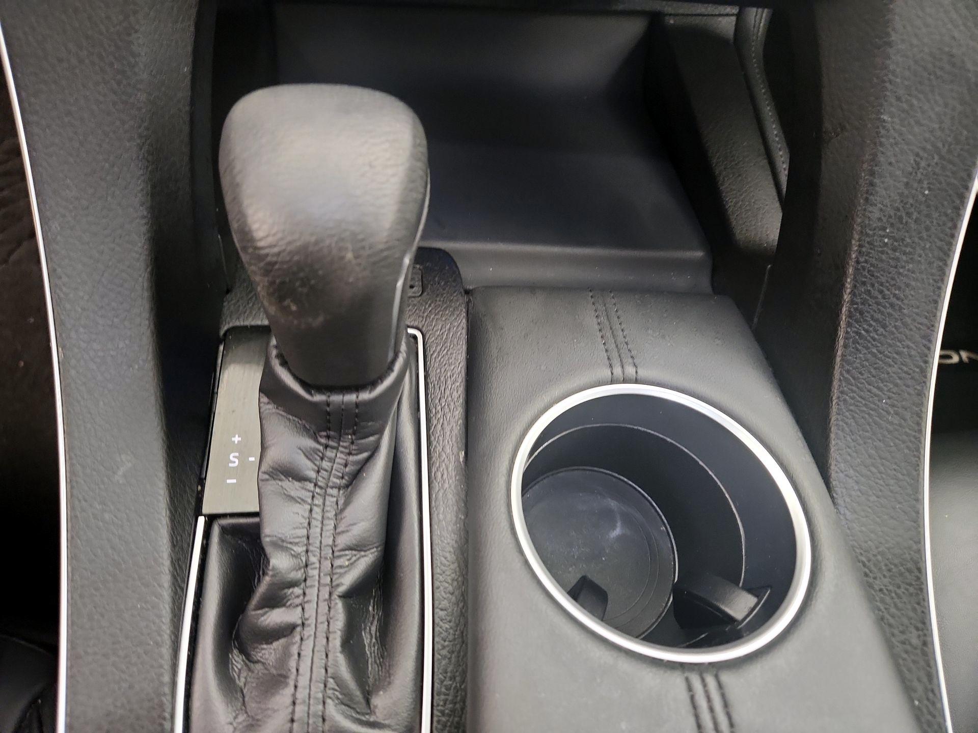 Thumbnail: 2019 Toyota Avalon - 17