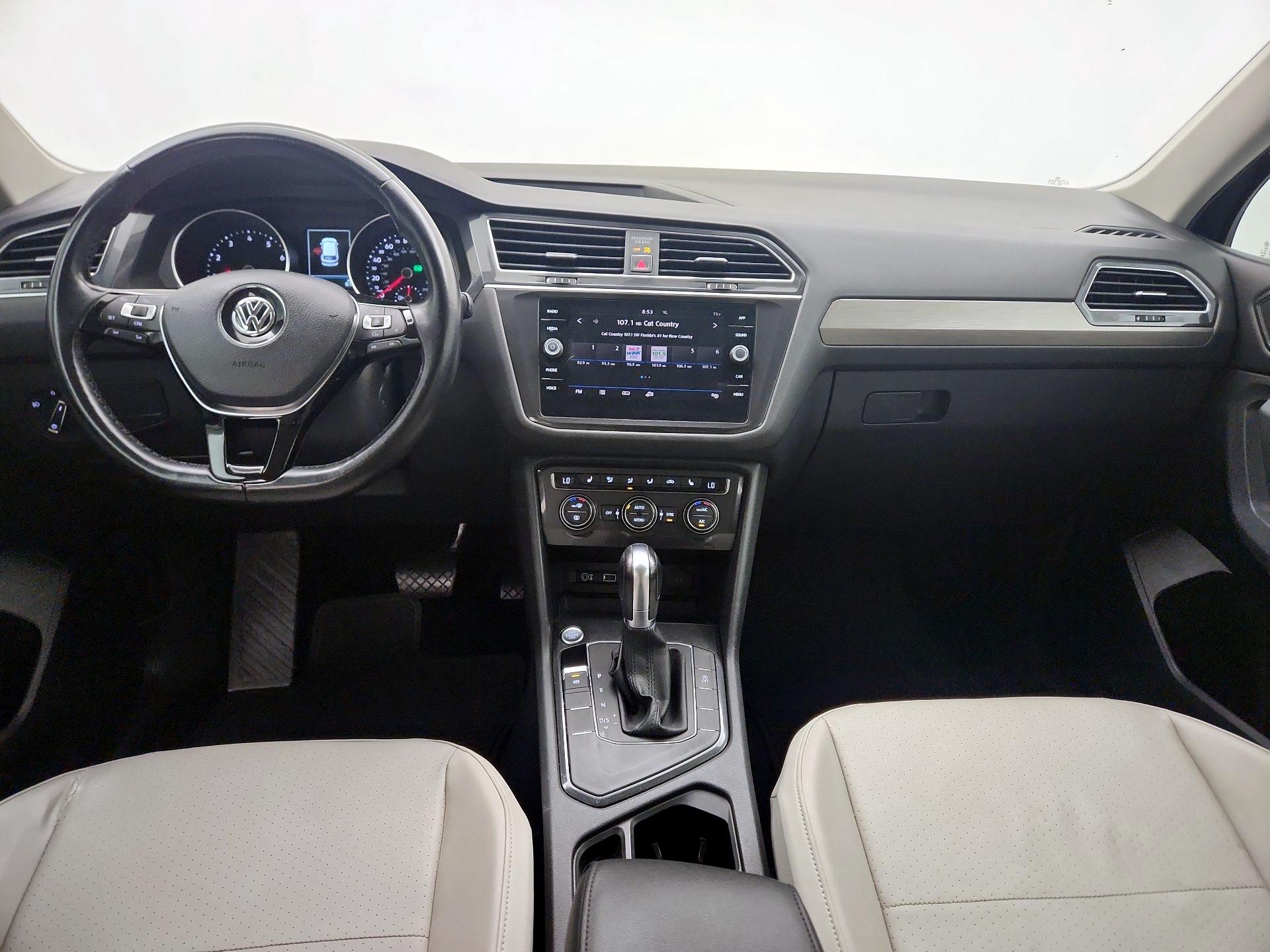 Thumbnail: 2018 Volkswagen Tiguan - 9