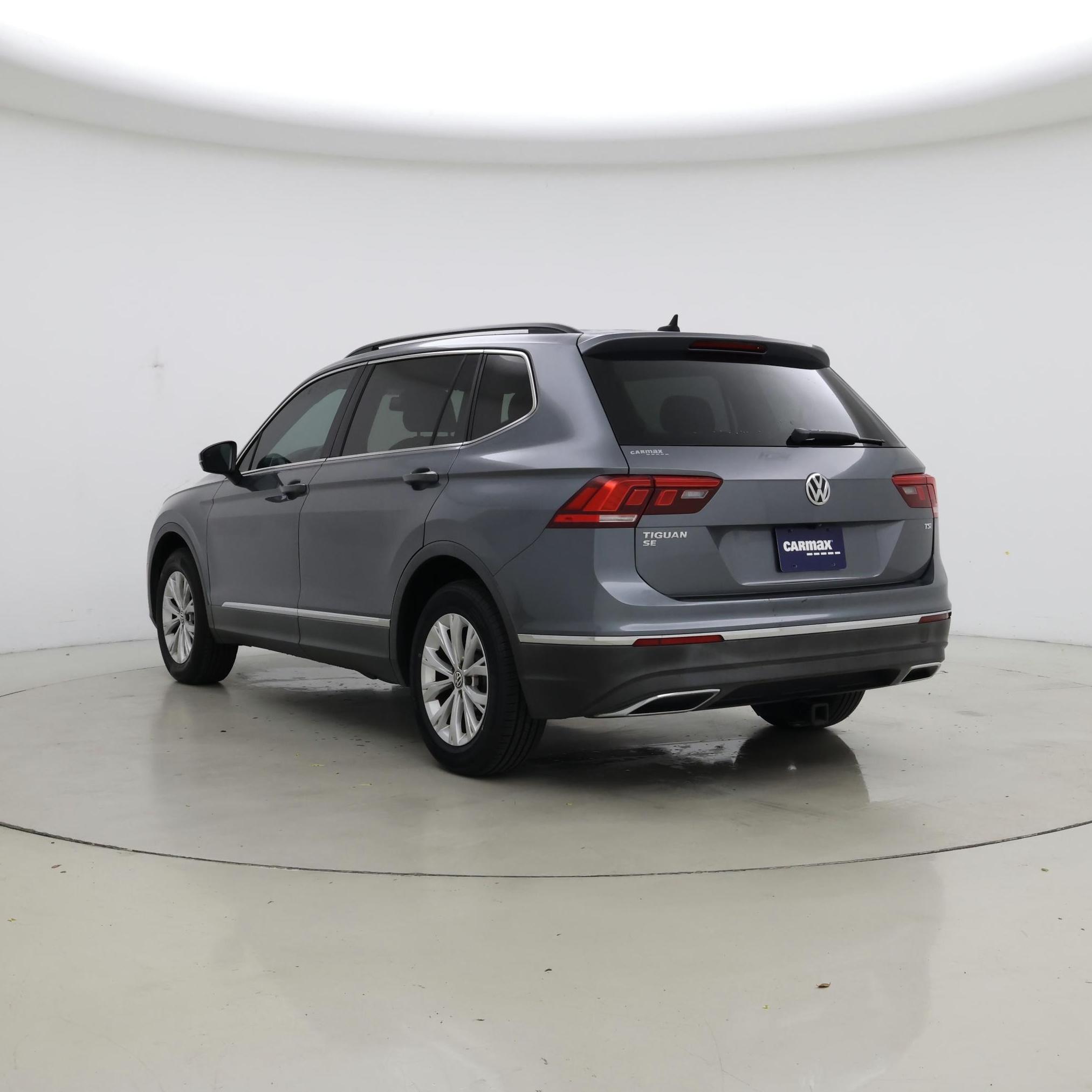 Thumbnail: 2018 Volkswagen Tiguan - 2