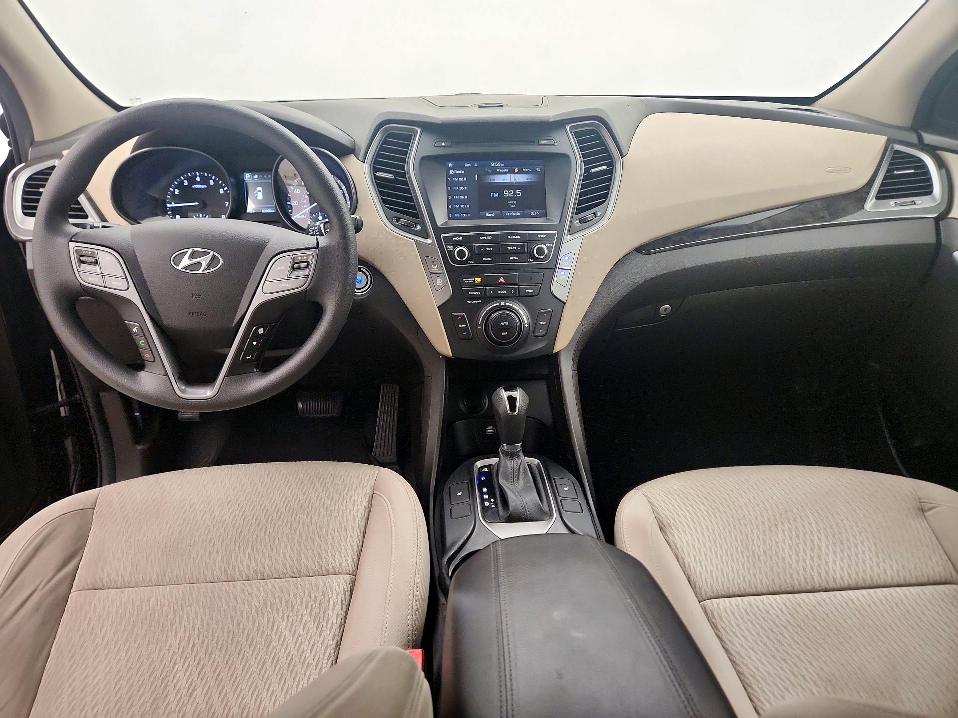 Thumbnail: 2017 Hyundai Santa Fe - 9