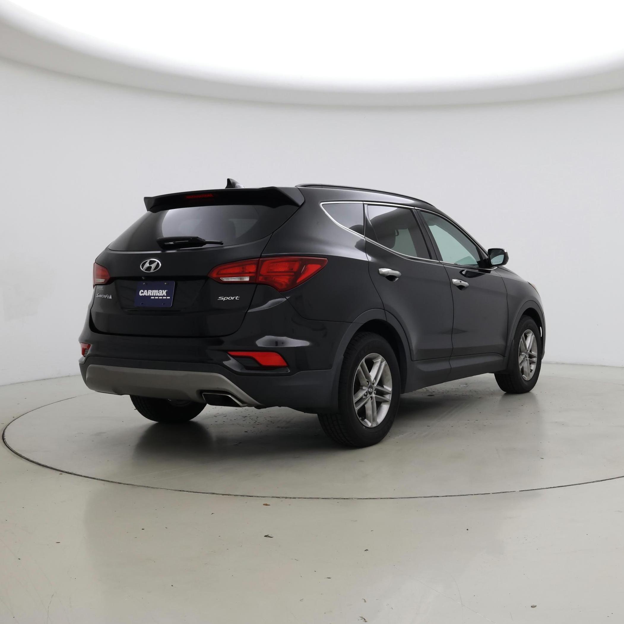 Thumbnail: 2017 Hyundai Santa Fe - 8