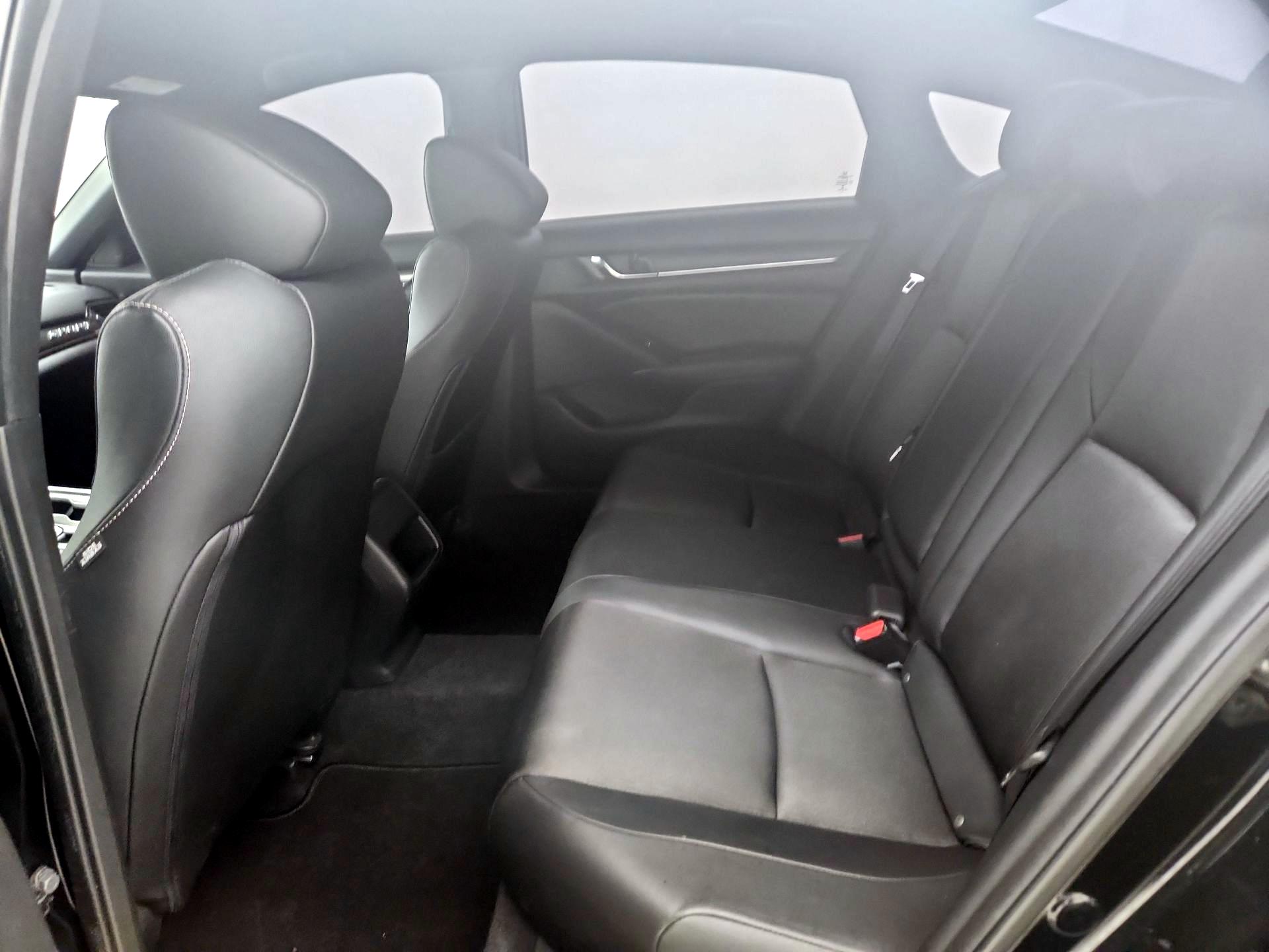 Thumbnail: 2019 Honda Accord - 19