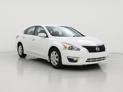 White 2015 Nissan Altima S