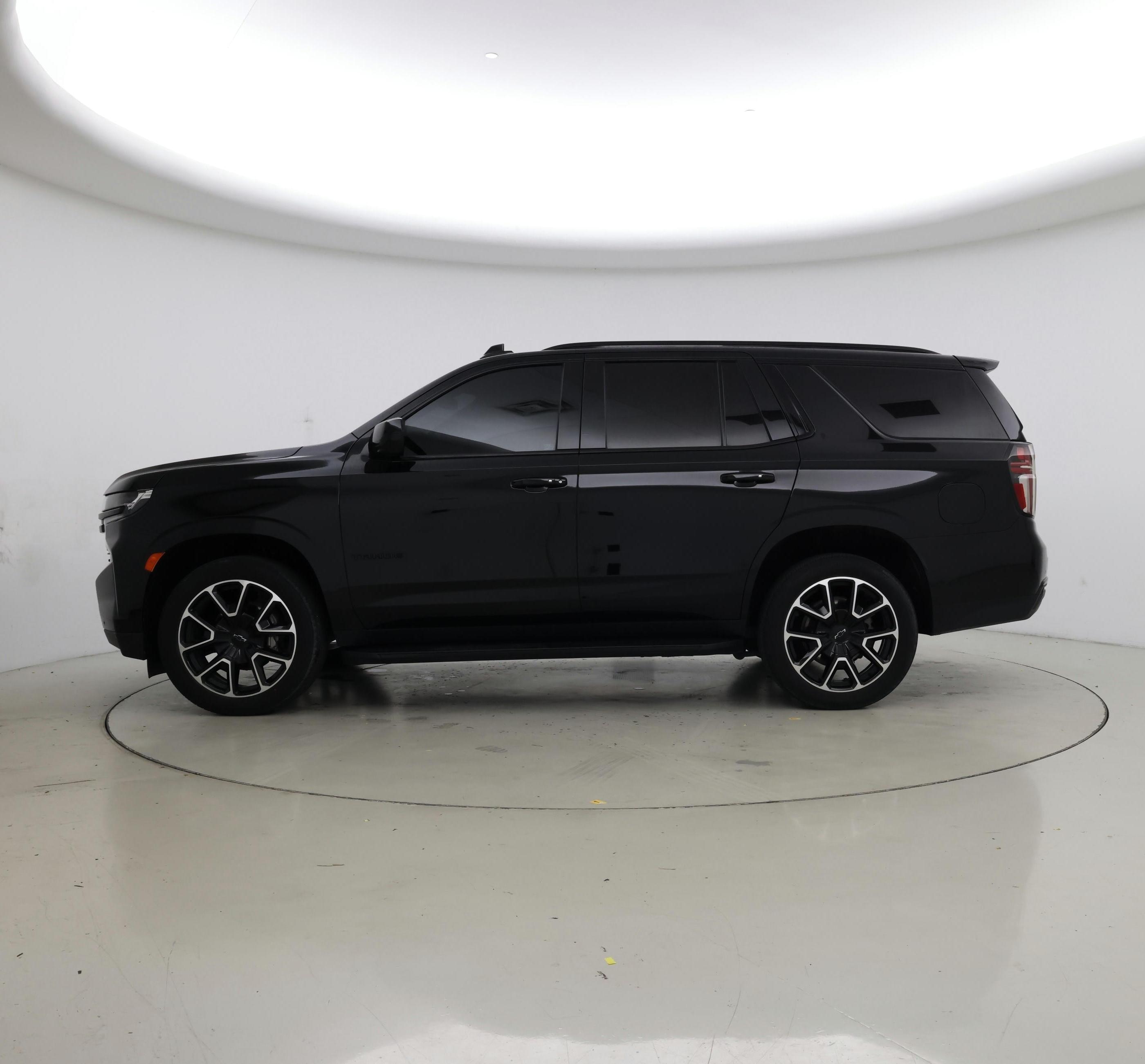 Thumbnail: 2023 Chevrolet Tahoe - 3