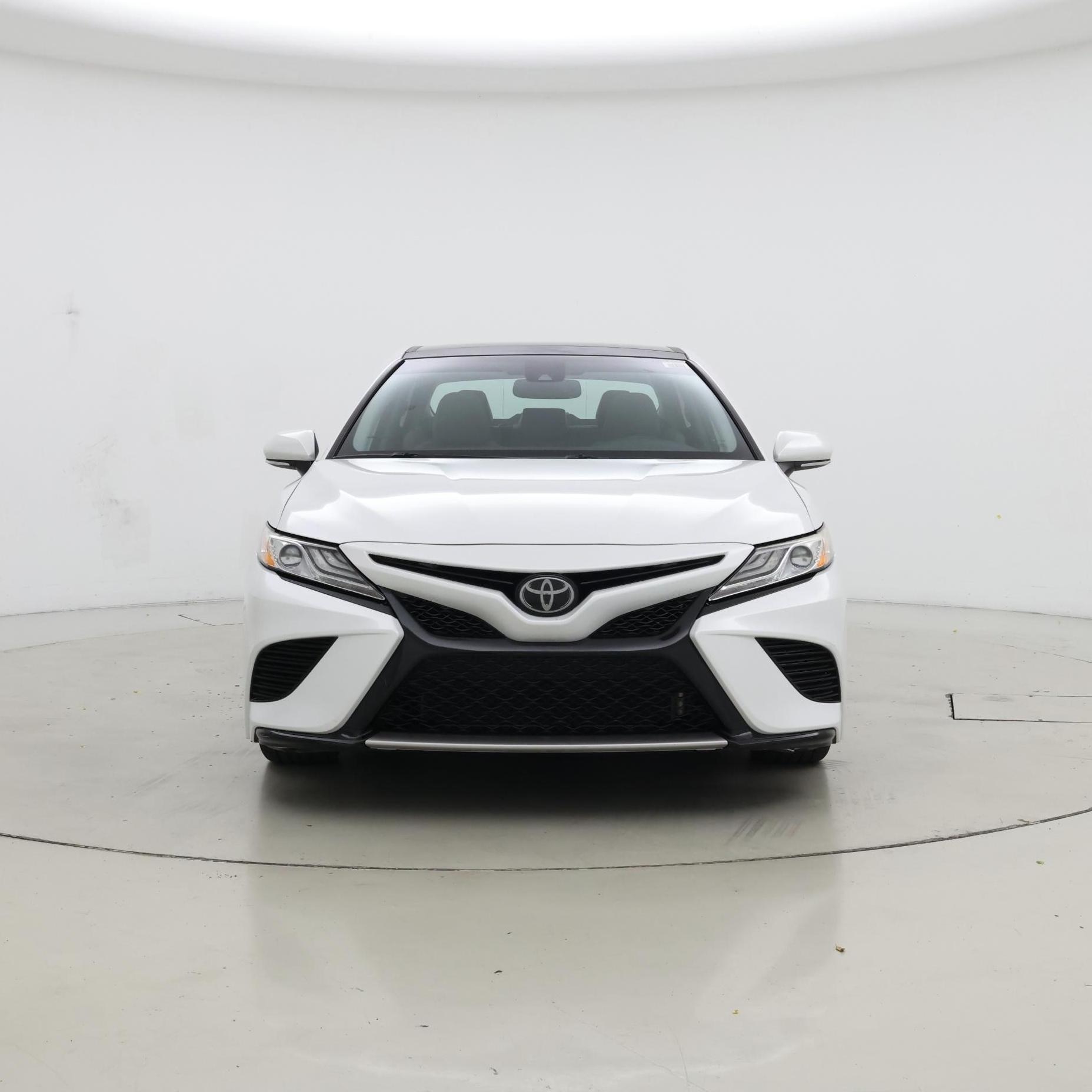 Thumbnail: 2020 Toyota Camry - 5