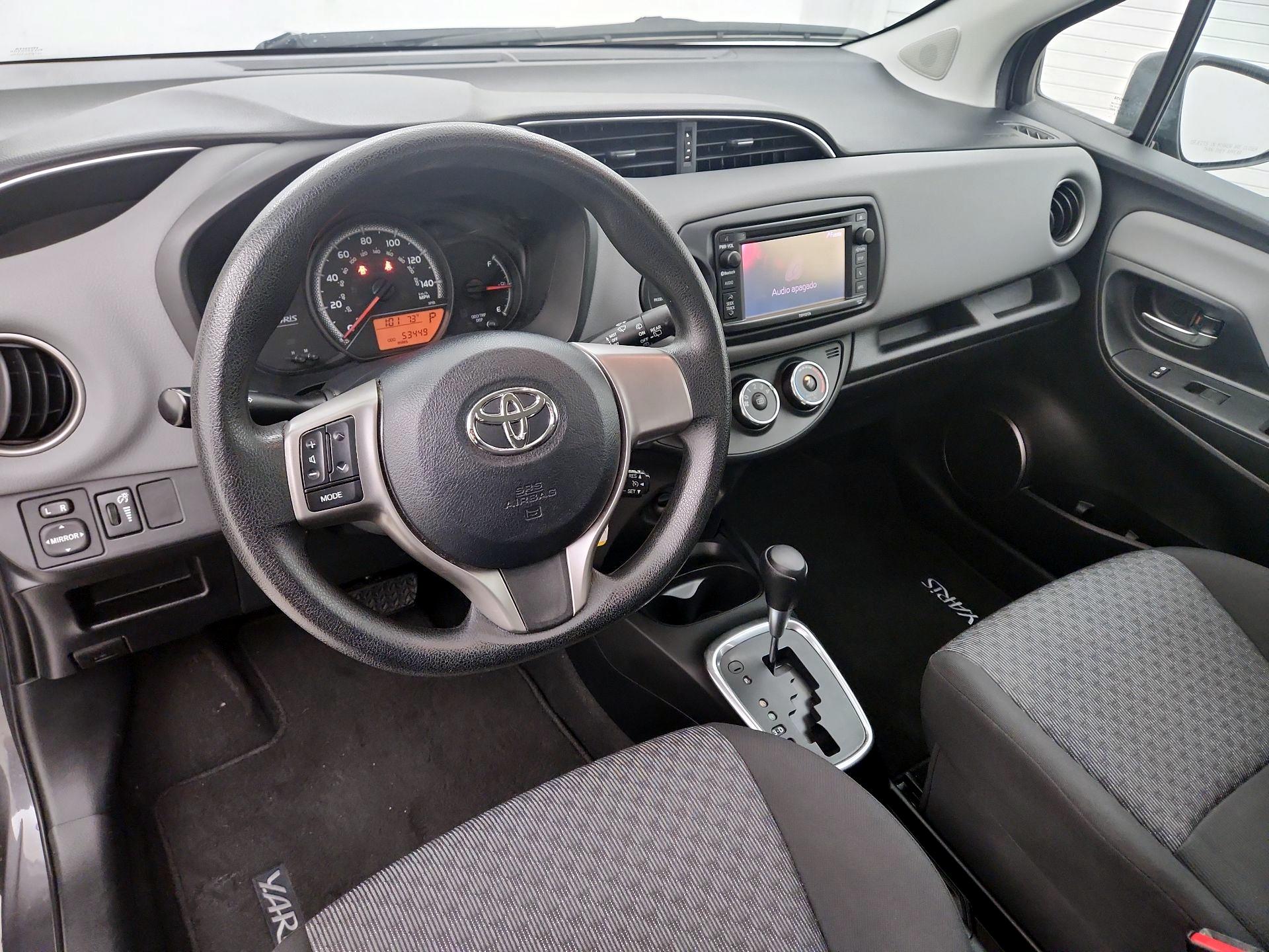Thumbnail: 2015 Toyota Yaris - 9