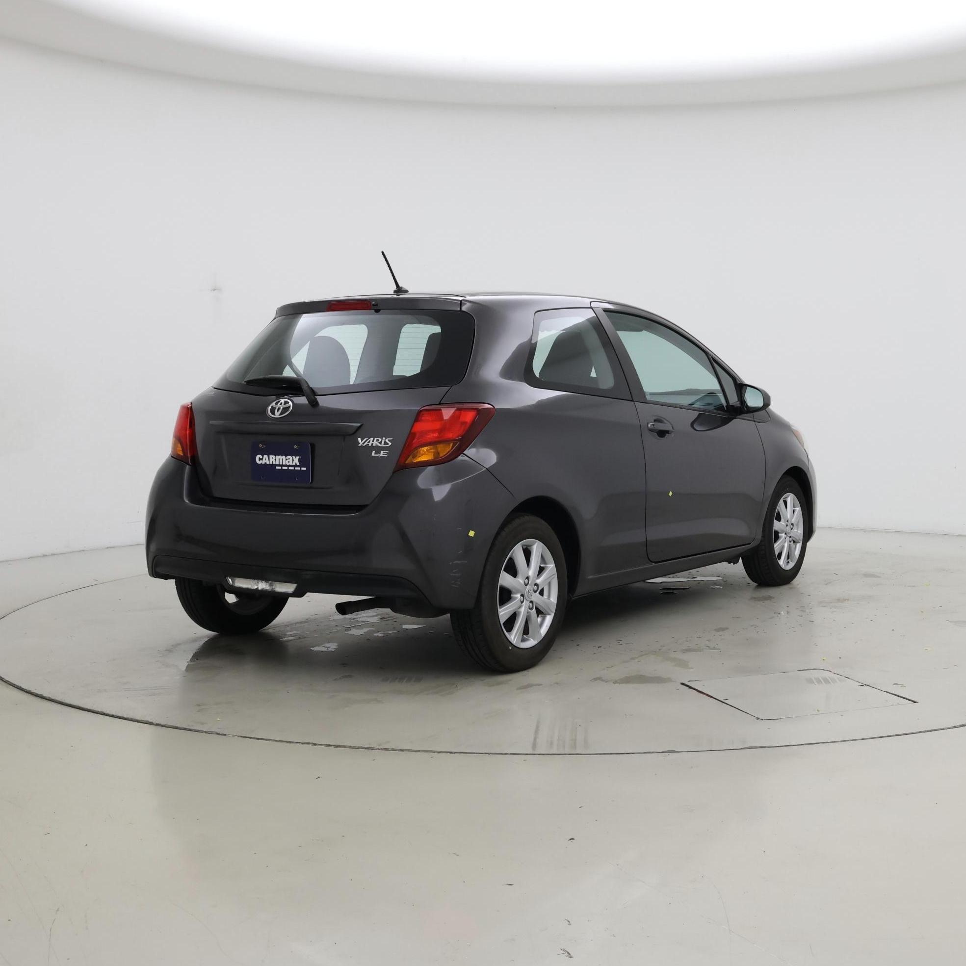 Thumbnail: 2015 Toyota Yaris - 8