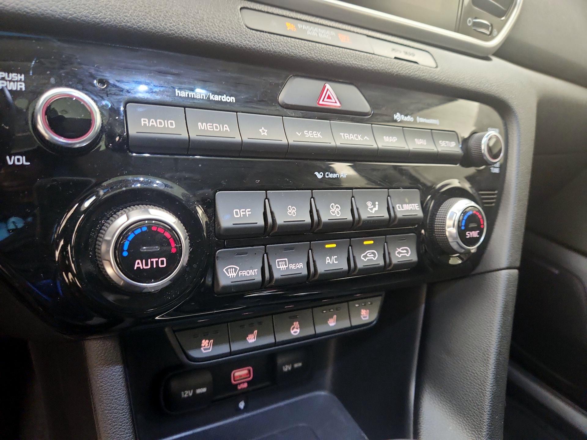 Thumbnail: 2021 Kia Sportage - 16
